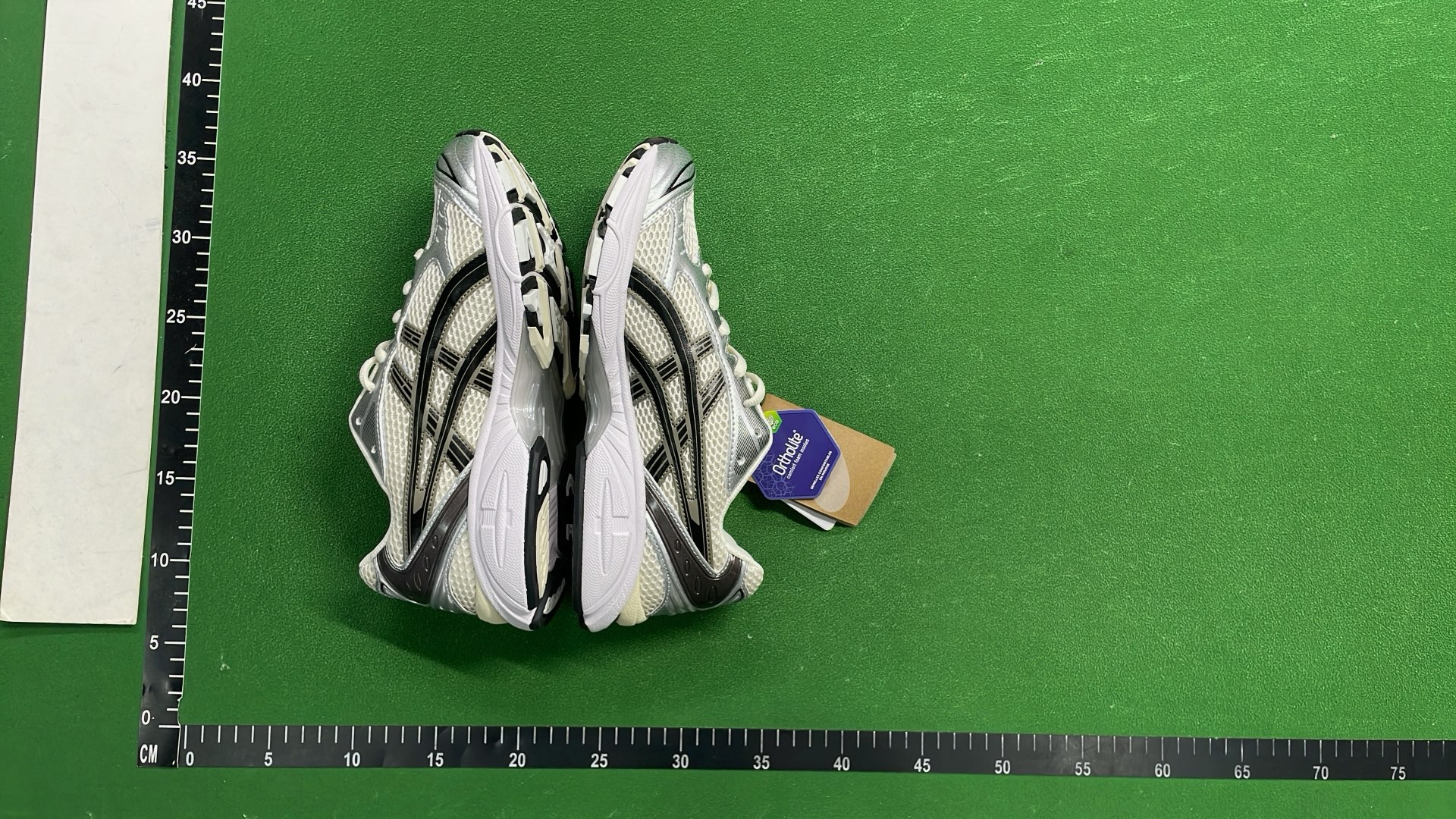 ASICS Gel-Kayano 14 Running Shoes - Silver and Black