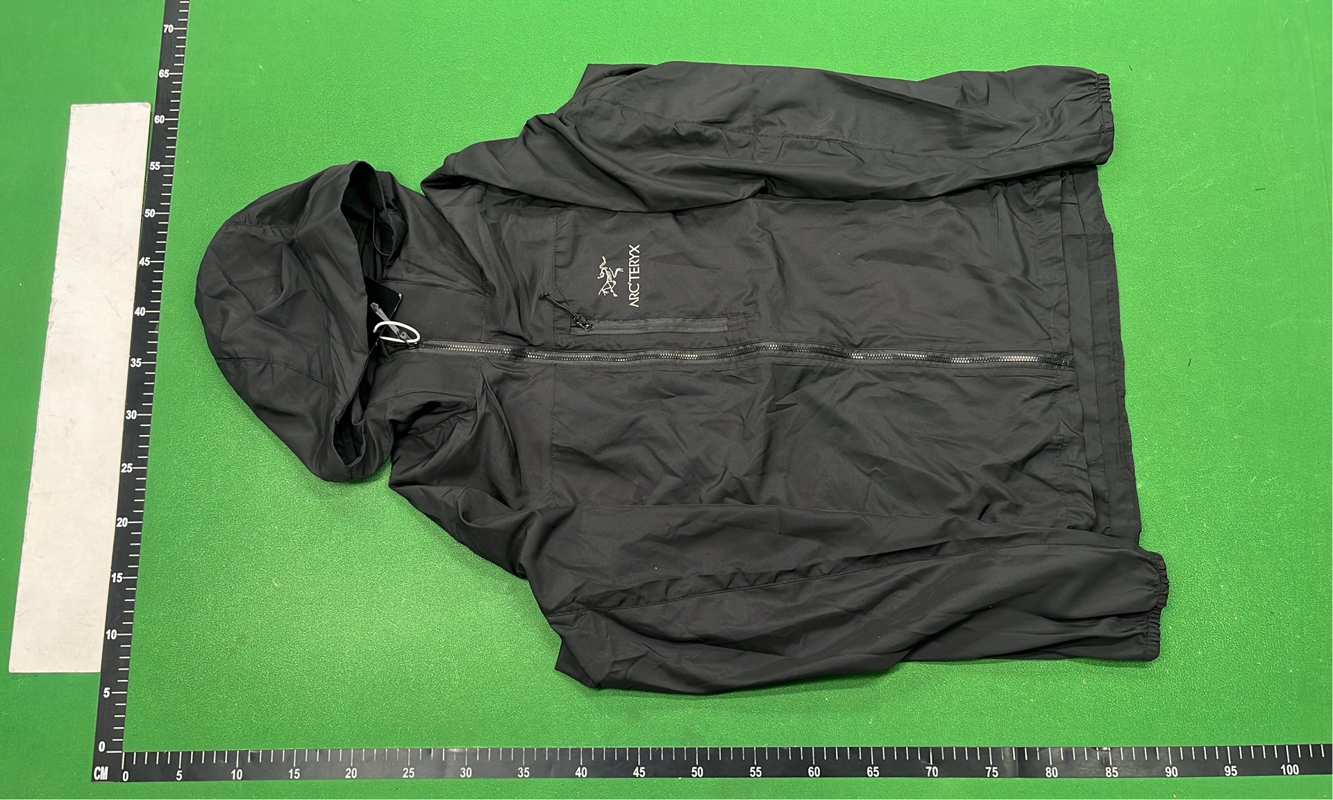 Arc'teryx Black Hooded Jacket for Outdoor Activities