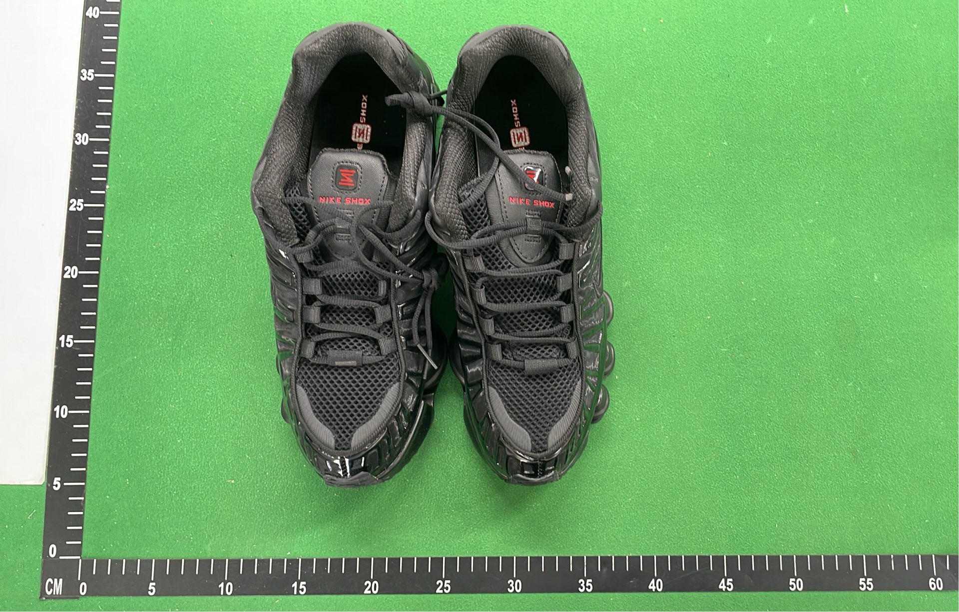 Nike Air Max Plus Black Sneakers