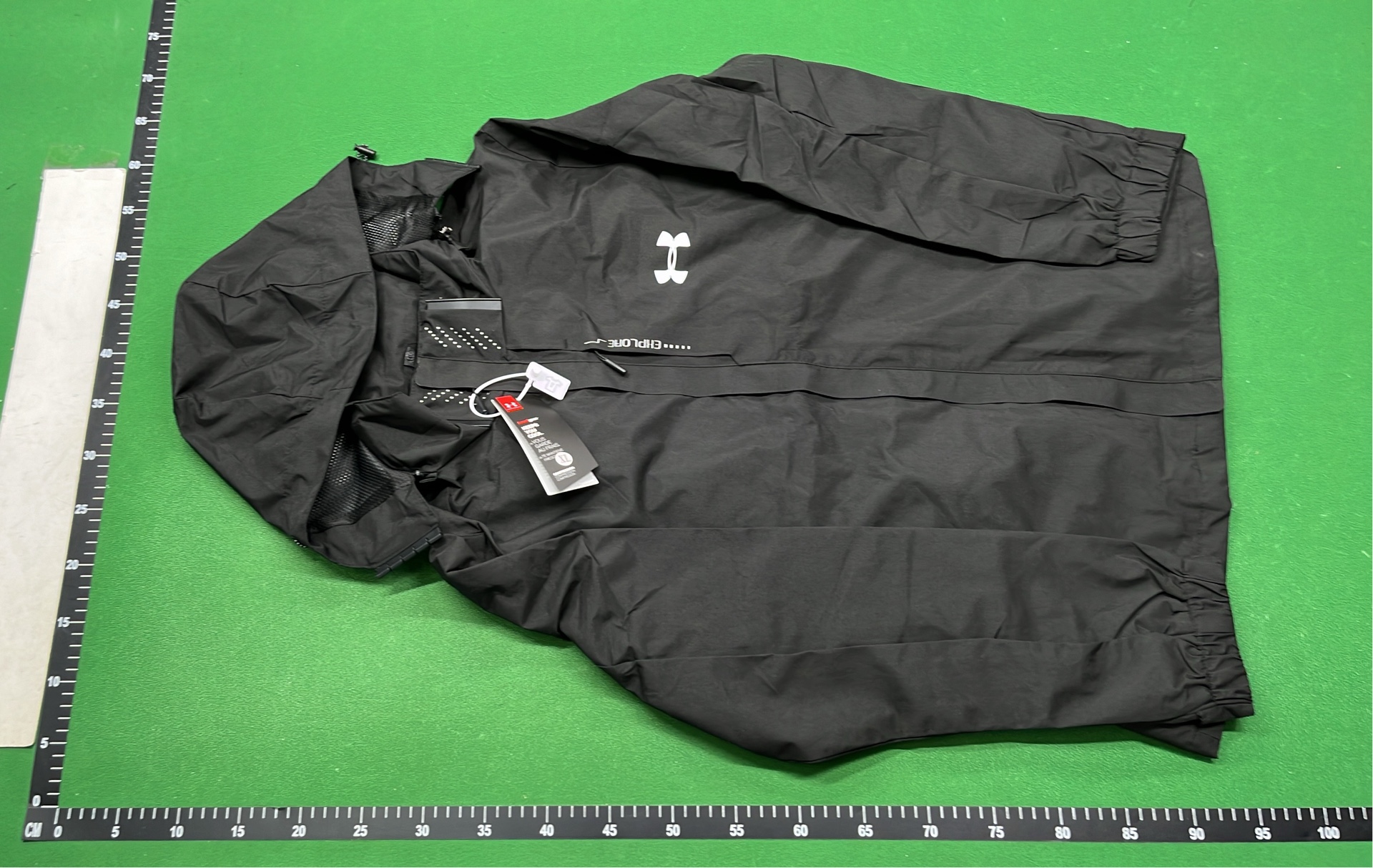 Under Armour Women's Lightweight Windbreaker Jacket