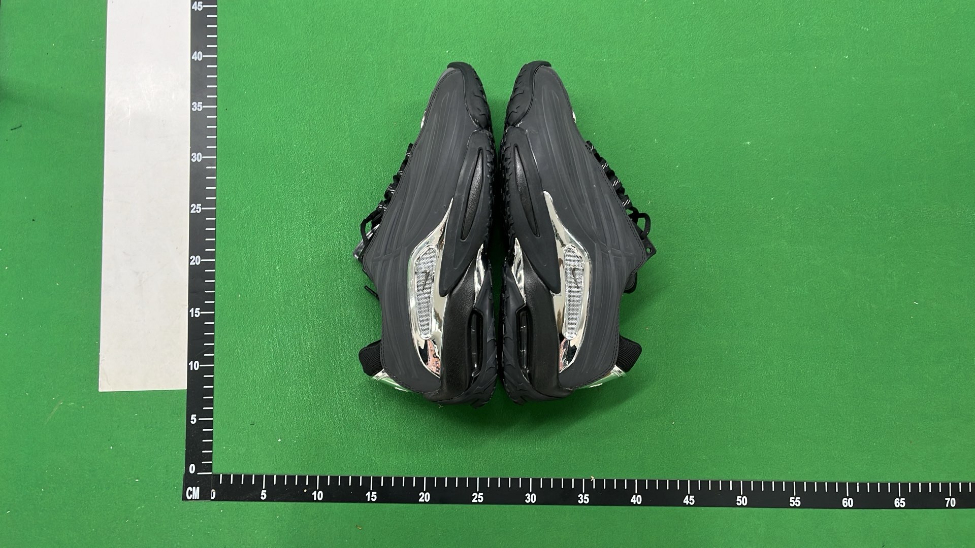 Nike Air Max 97 Sneakers - Classic Running Shoes for Men and Women