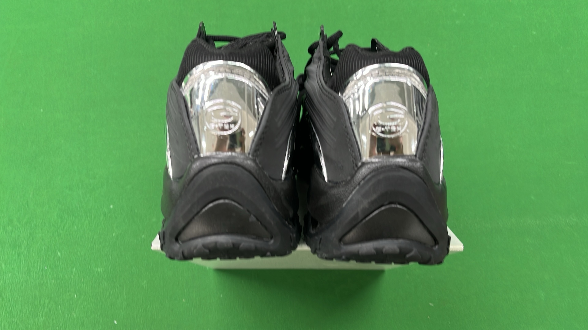 Nike Air Max 97 Sneakers - Classic Running Shoes for Men and Women