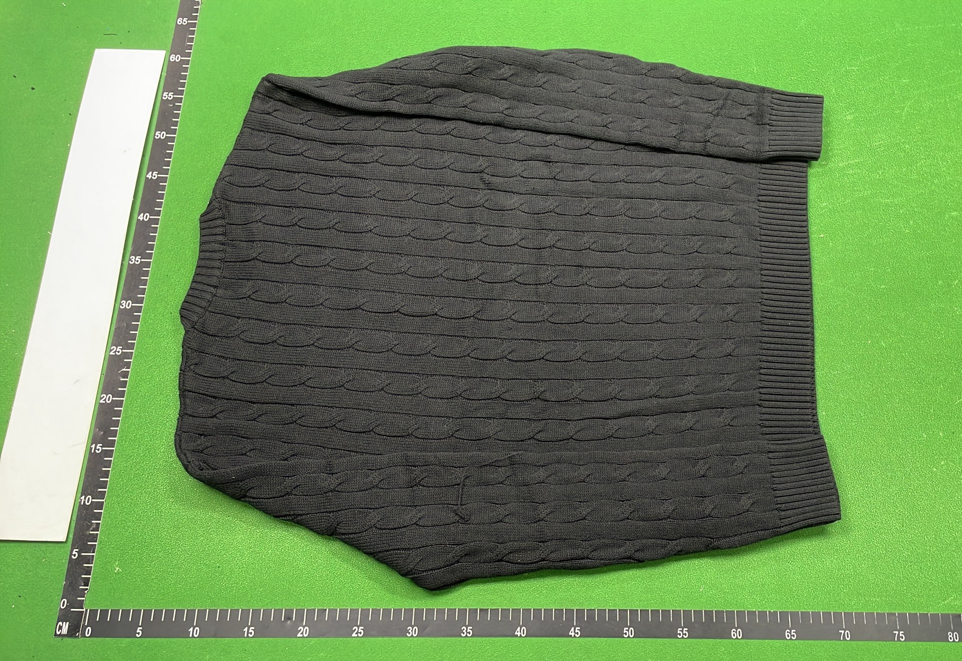 Cable Knit Sweaters for Men Women