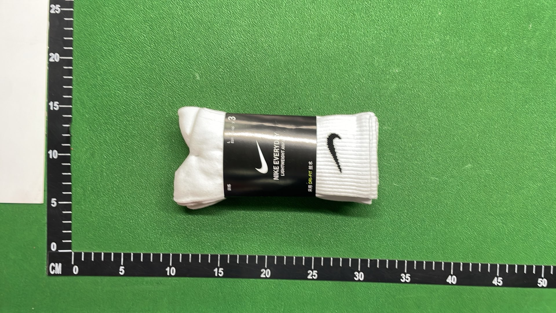 Nike Everyday Lightweight Ankle Socks - White and Black Pure Cotton