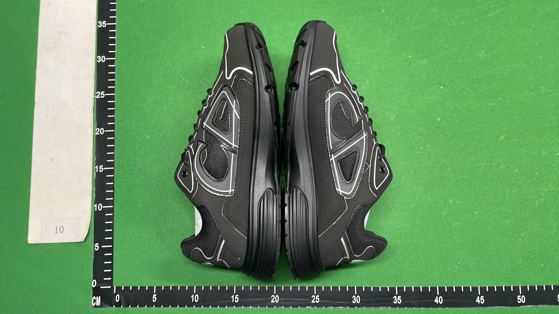1:1 Batch DIOR B30 Shoes  in the Best OopBuy Spreadsheet QC photos