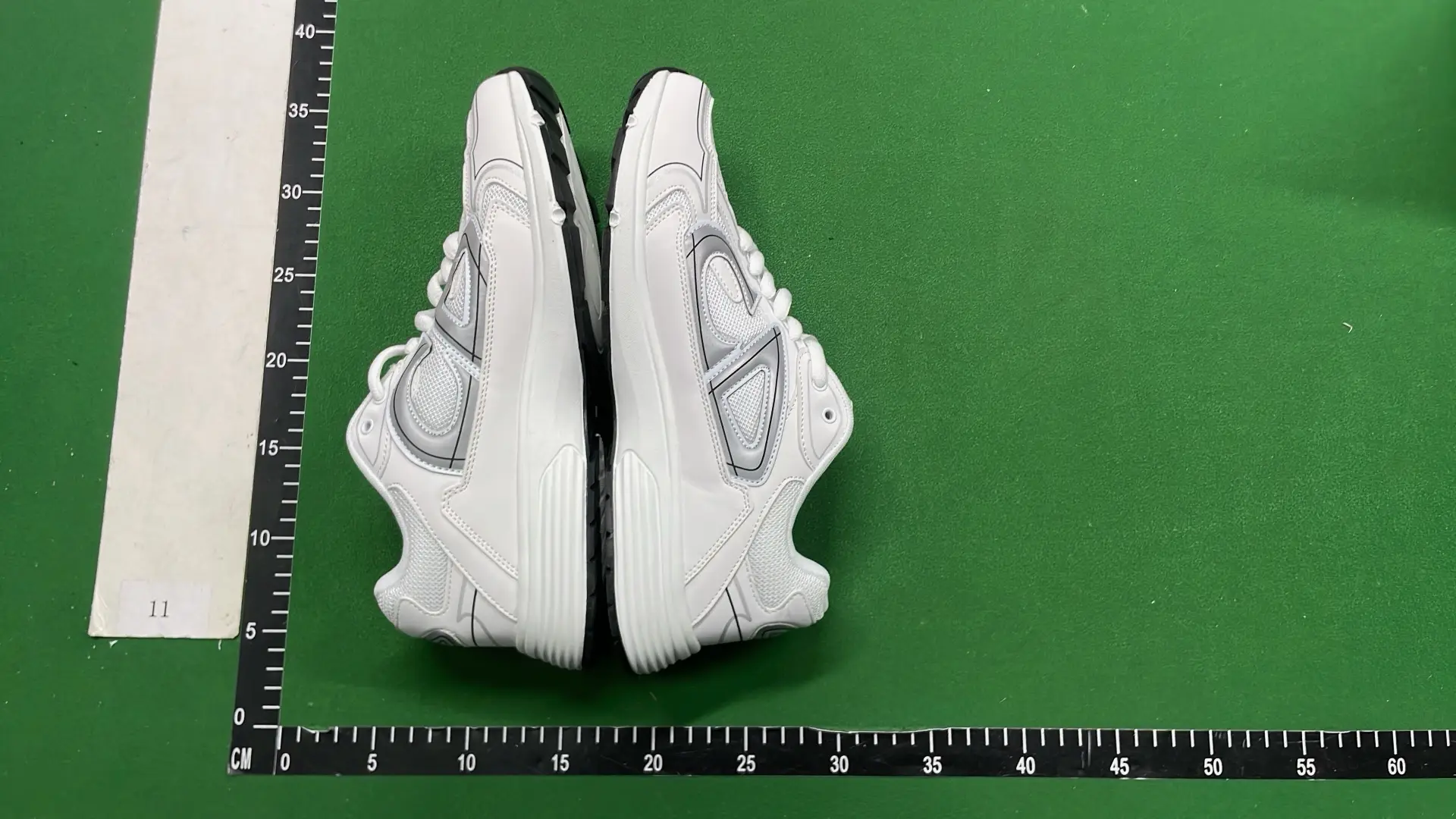 1:1 Batch DIOR B30 Shoes  in the Best OopBuy Spreadsheet QC photos