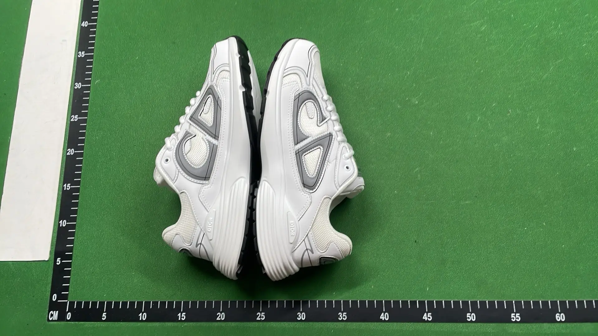 1:1 Batch DIOR B30 Shoes  in the Best OopBuy Spreadsheet QC photos