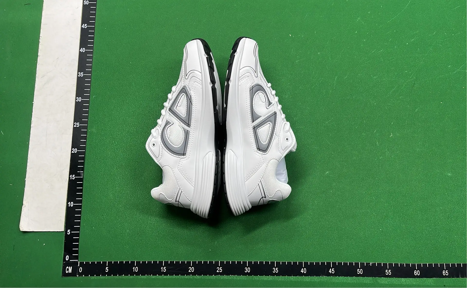 1:1 Batch DIOR B30 Shoes  in the Best OopBuy Spreadsheet QC photos