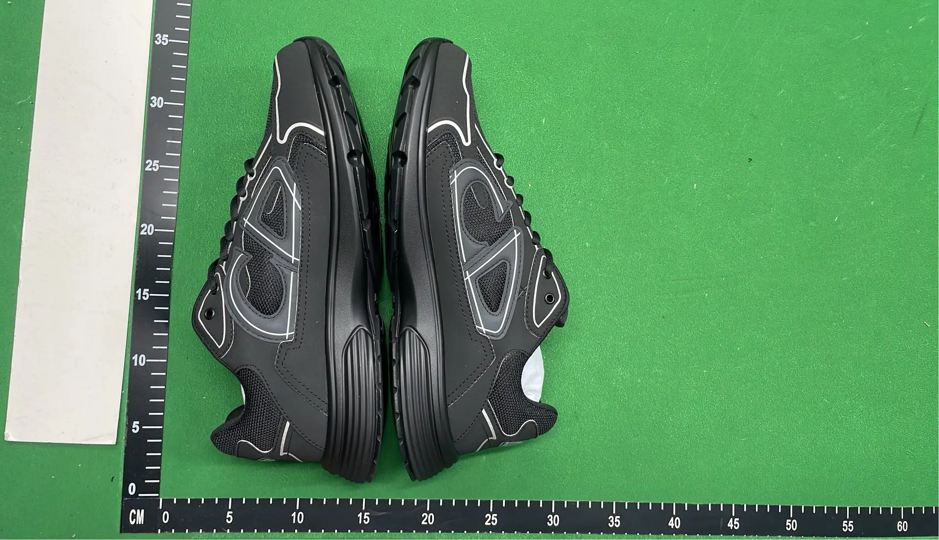 1:1 Batch DIOR B30 Shoes  in the Best OopBuy Spreadsheet QC photos