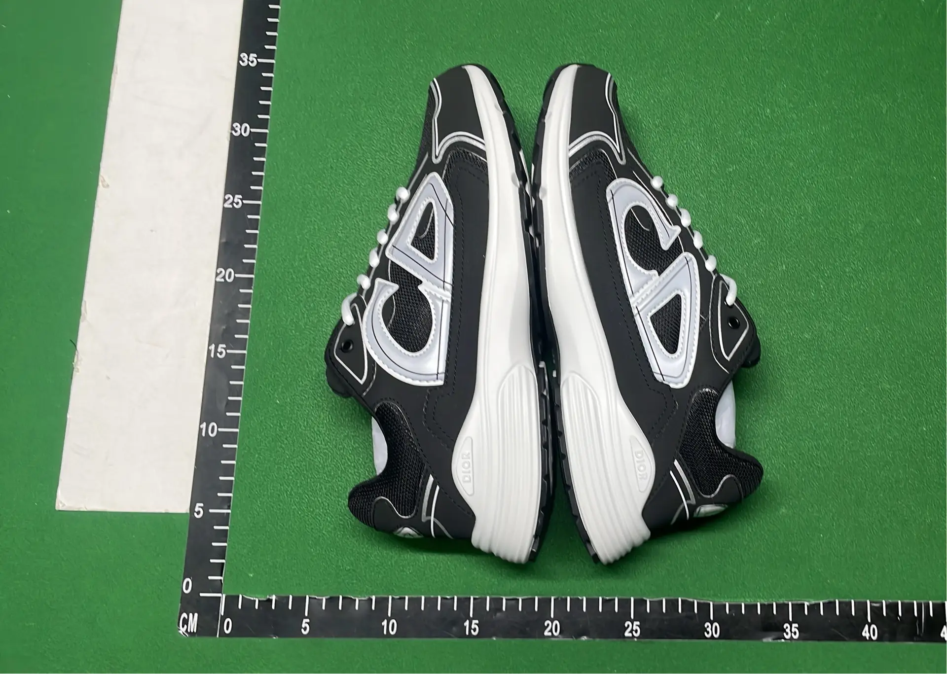 1:1 Batch DIOR B30 Shoes  in the Best OopBuy Spreadsheet QC photos