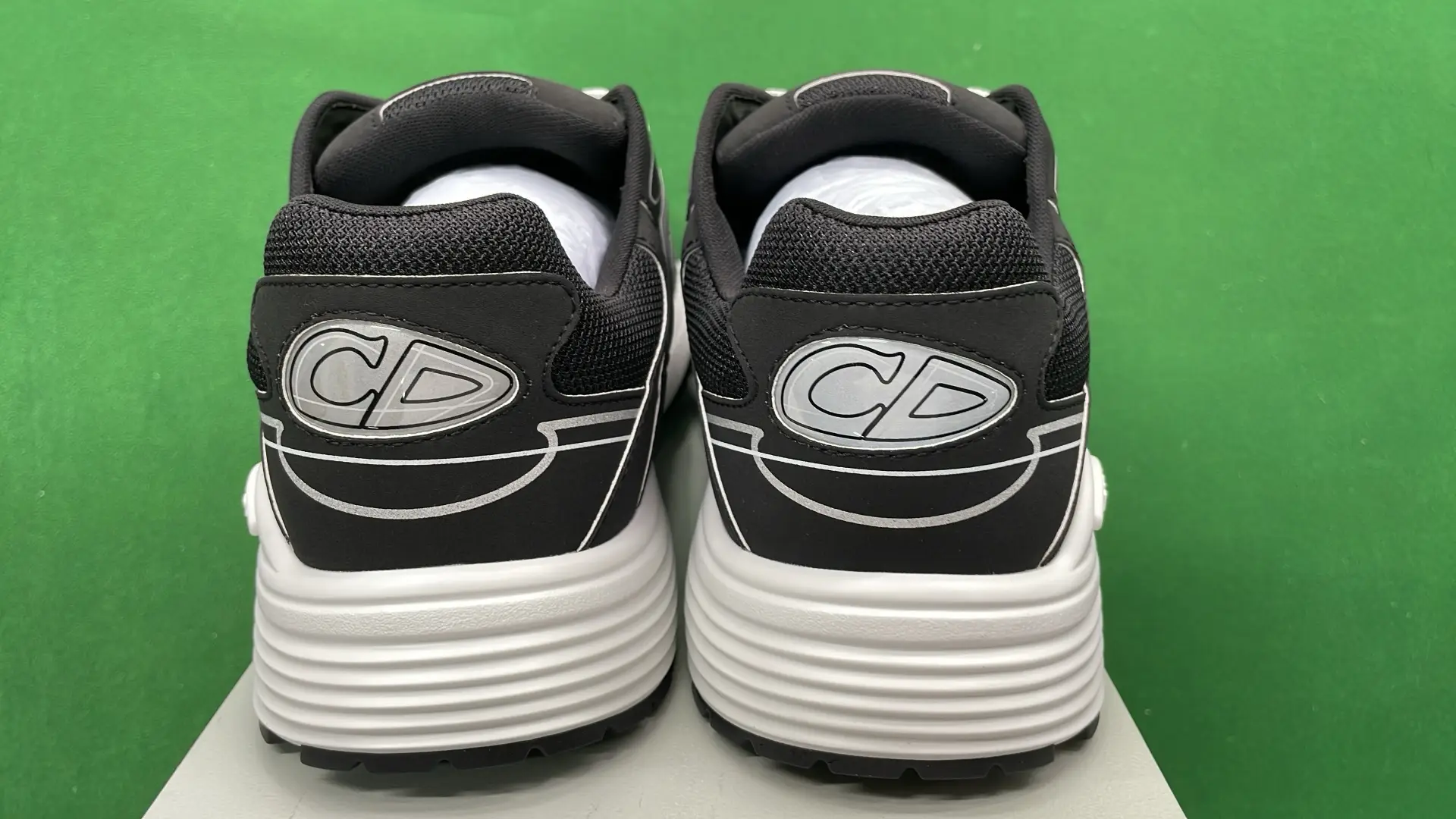 1:1 Batch DIOR B30 Shoes  in the Best OopBuy Spreadsheet QC photos