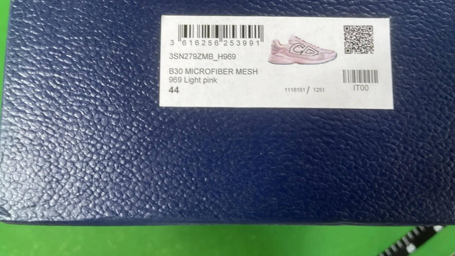 1:1 Batch DIOR B30 Shoes  in the Best OopBuy Spreadsheet QC photos
