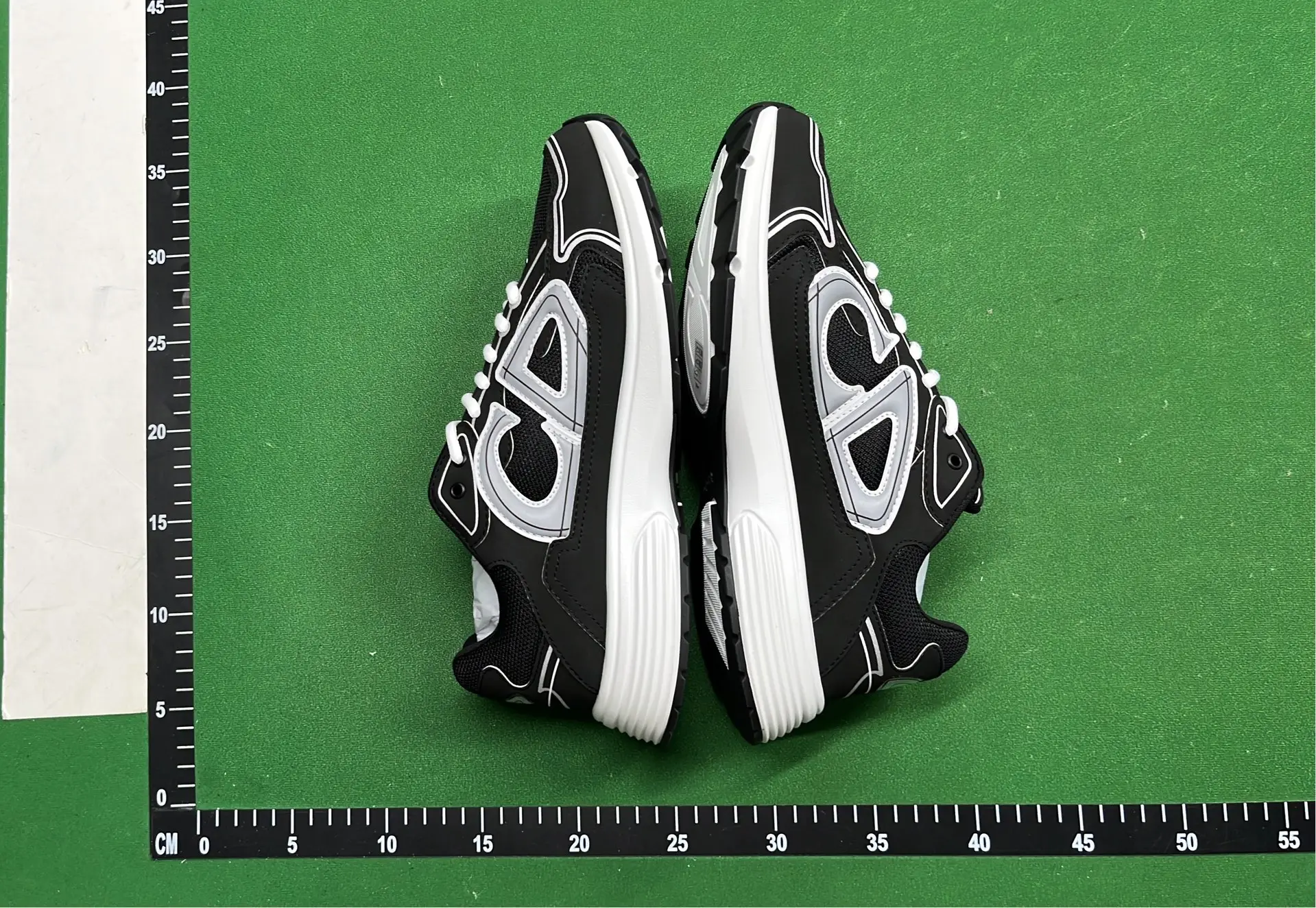 1:1 Batch DIOR B30 Shoes  in the Best OopBuy Spreadsheet QC photos
