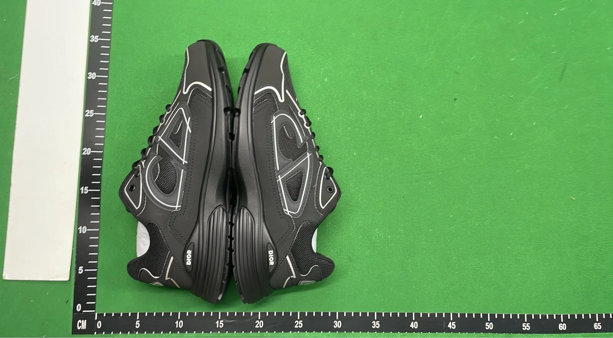 1:1 Batch DIOR B30 Shoes  in the Best OopBuy Spreadsheet QC photos
