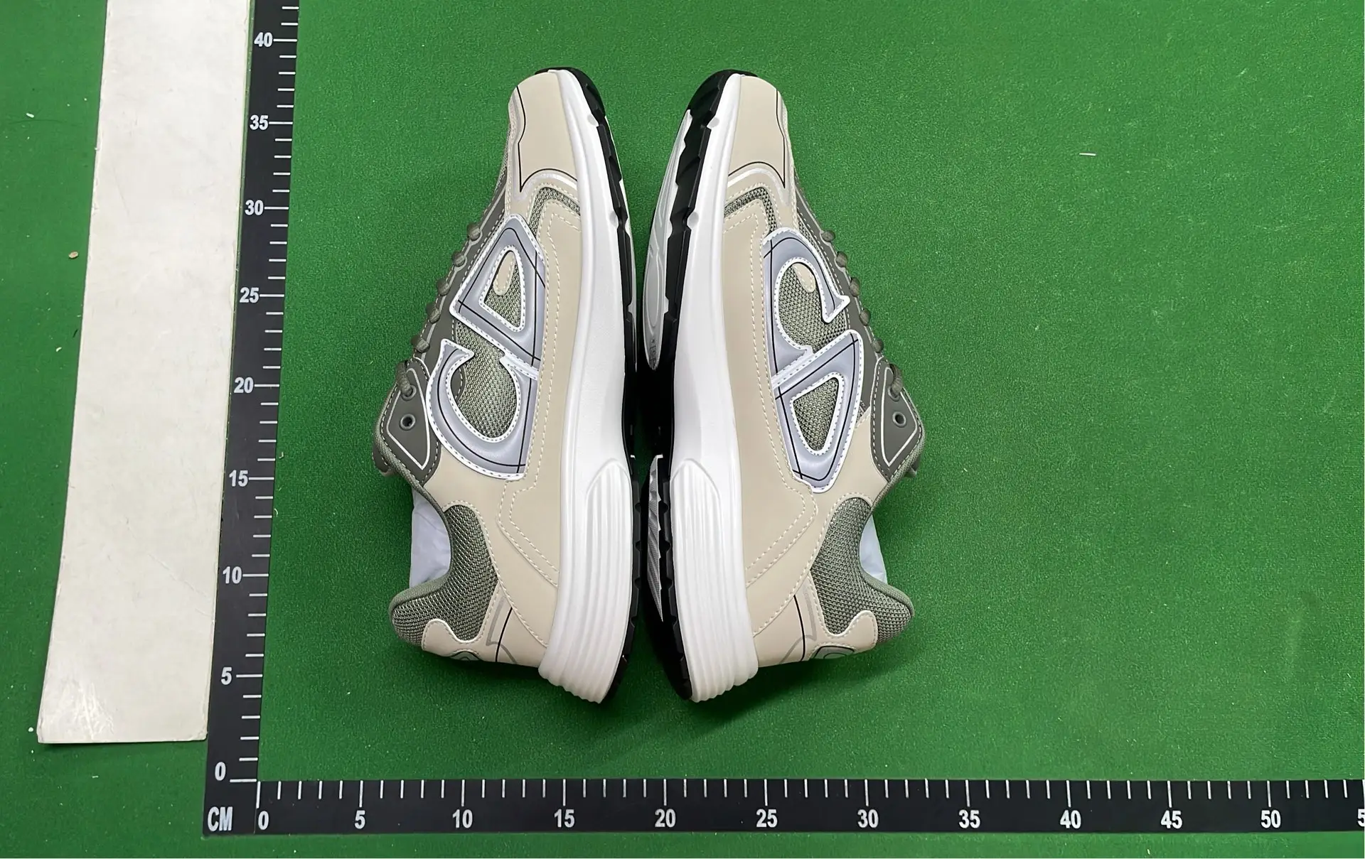 1:1 Batch DIOR B30 Shoes  in the Best OopBuy Spreadsheet QC photos