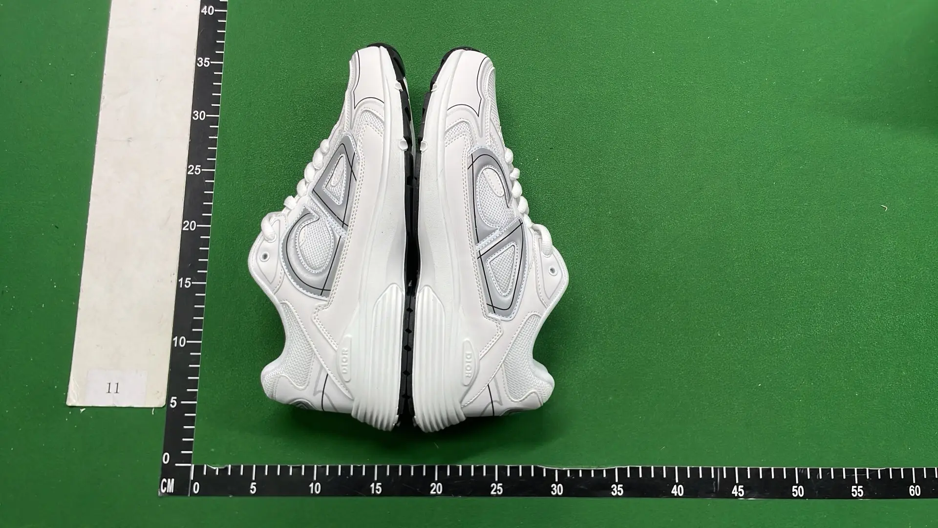1:1 Batch DIOR B30 Shoes  in the Best OopBuy Spreadsheet QC photos