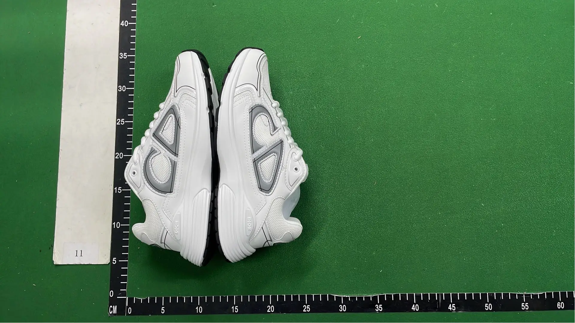 1:1 Batch DIOR B30 Shoes  in the Best OopBuy Spreadsheet QC photos