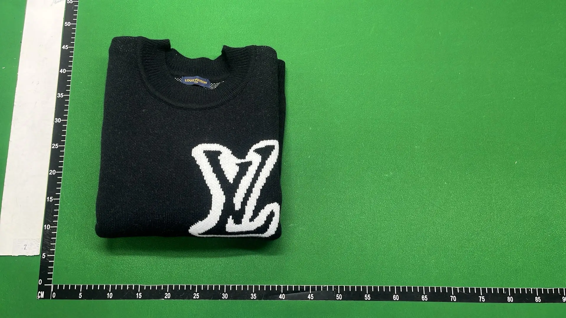1:1 Batch LOUIS VUITTONsweater1  in the Best OopBuy Spreadsheet QC photos