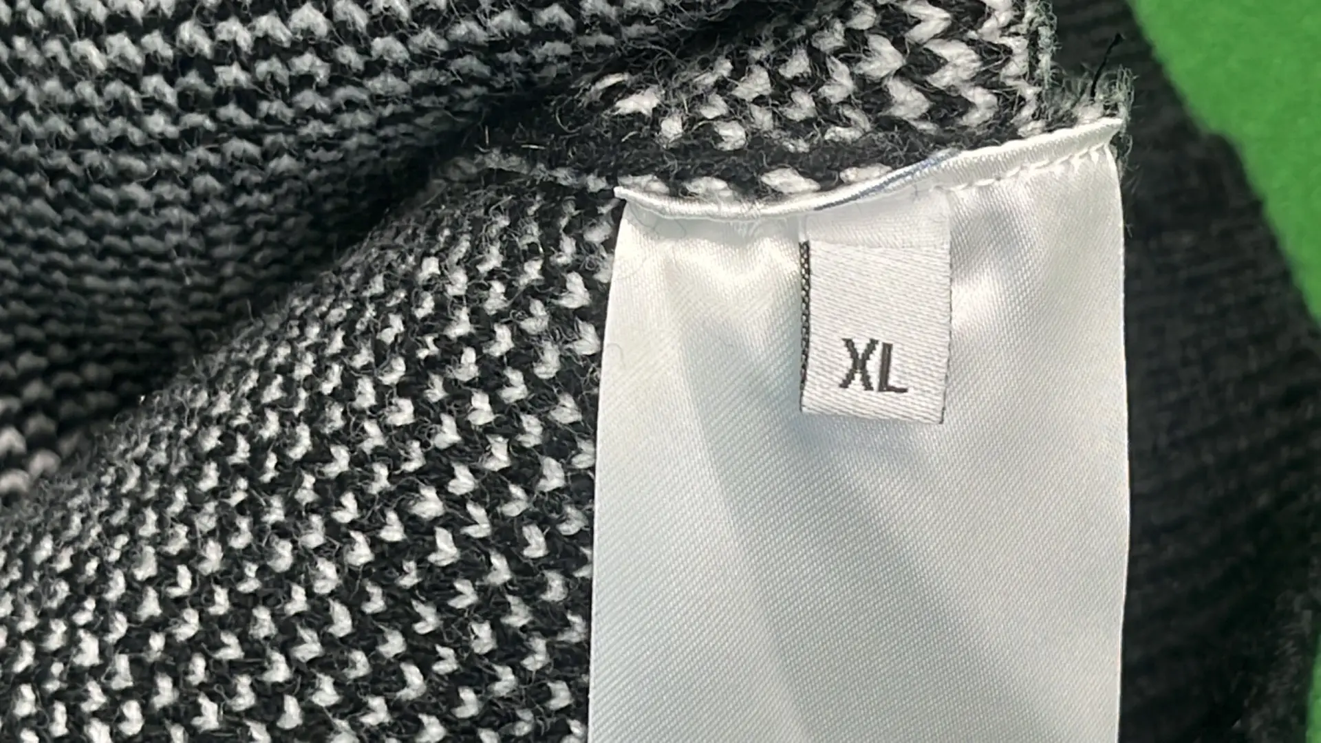 1:1 Batch LOUIS VUITTONsweater1  in the Best OopBuy Spreadsheet QC photos