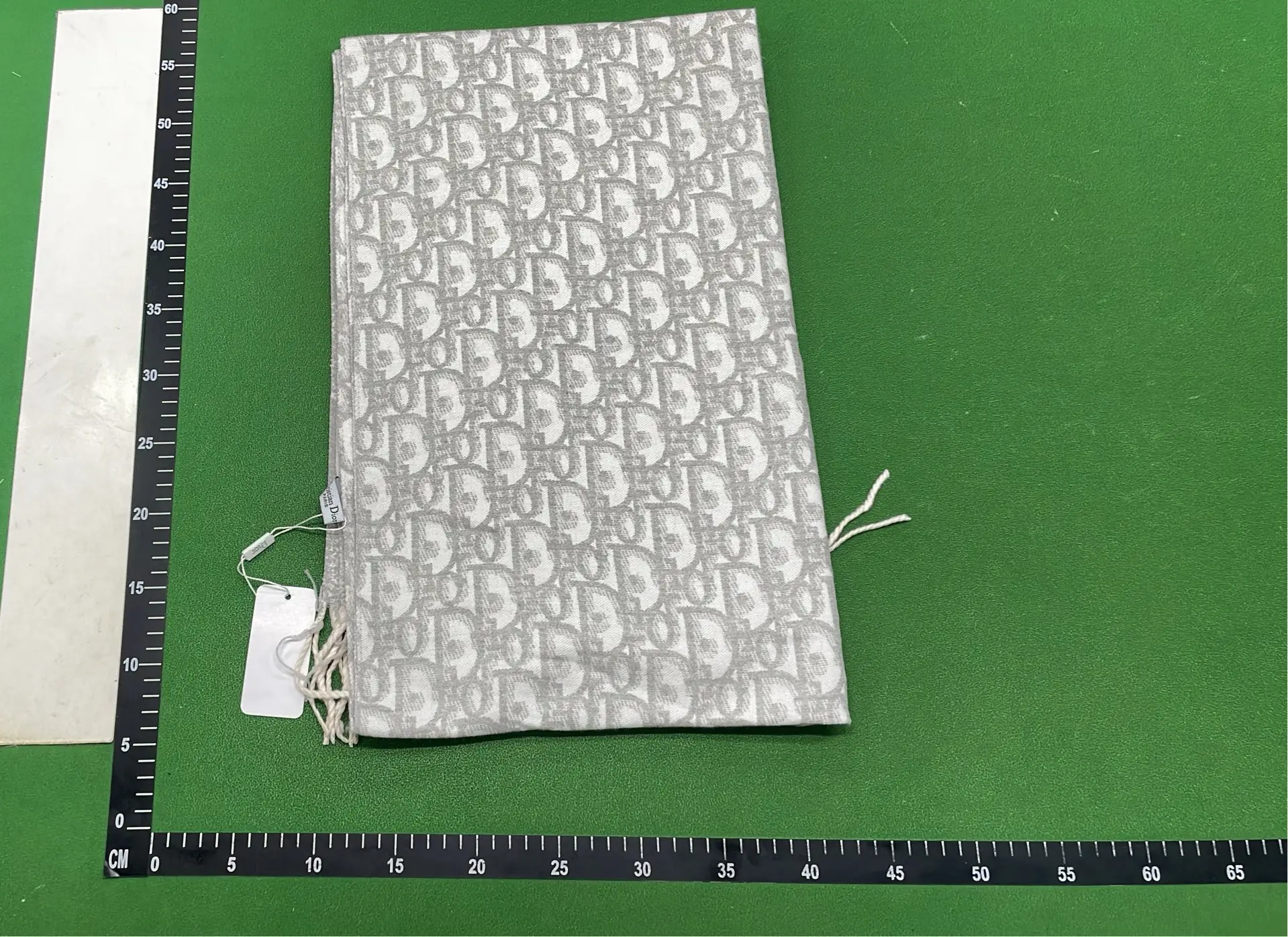 1:1 Batch DIOR neckerchief  in the Best OopBuy Spreadsheet QC photos