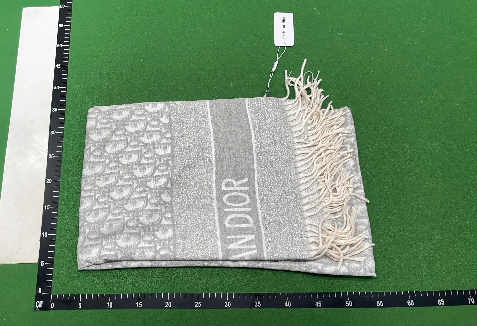 1:1 Batch DIOR neckerchief  in the Best OopBuy Spreadsheet QC photos
