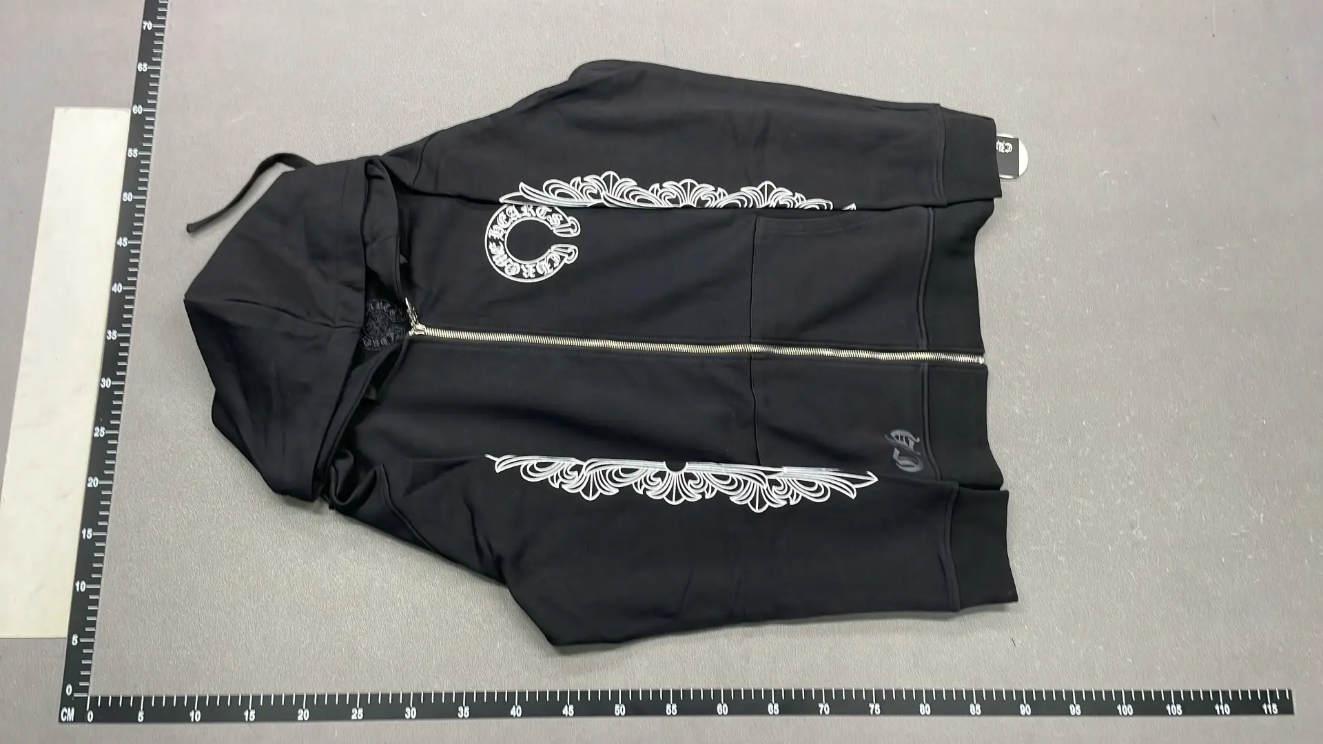 1:1 Batch ChroHearts hoodie  in the Best OopBuy Spreadsheet QC photos