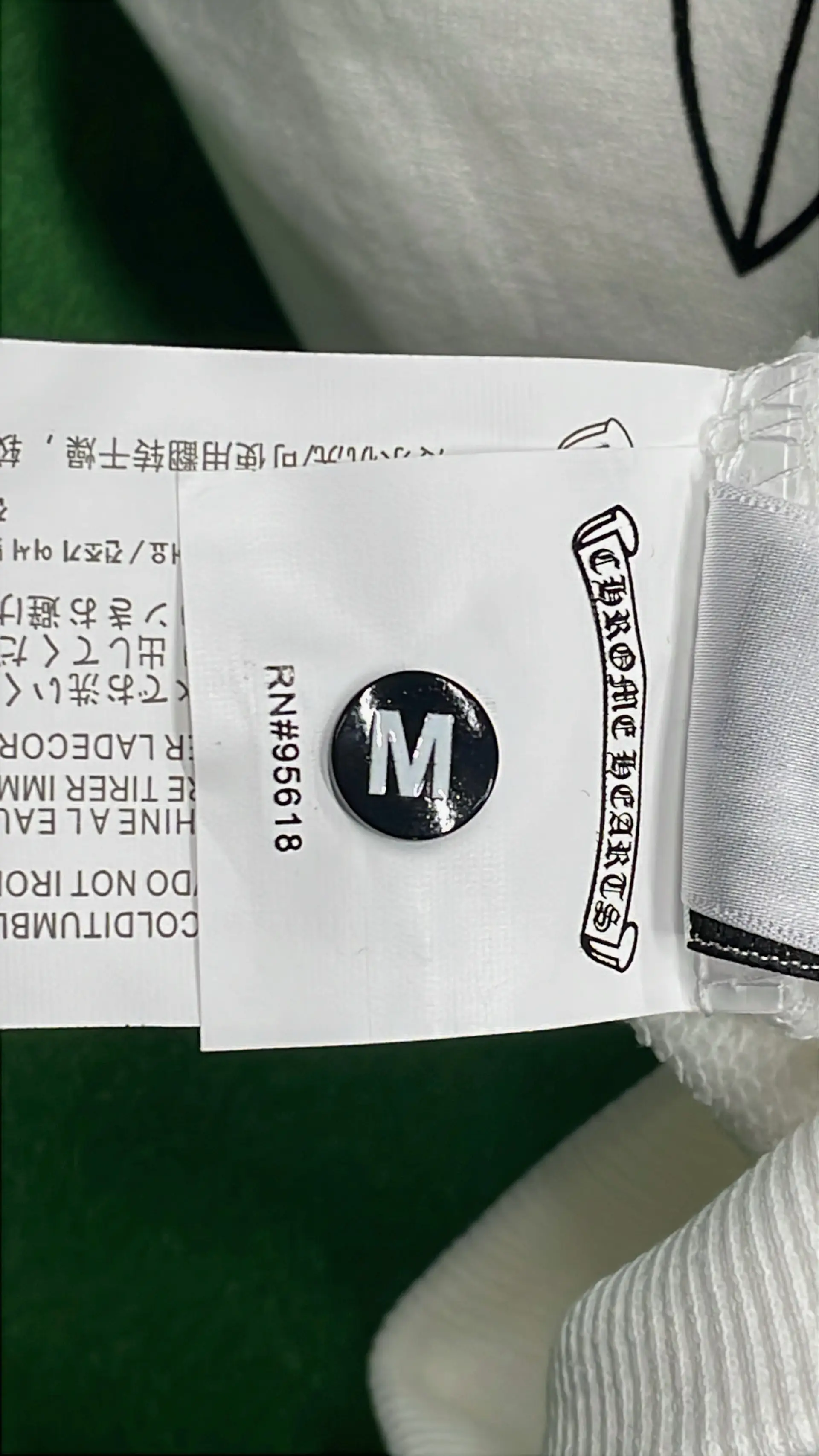 1:1 Batch ChroHearts hoodie  in the Best OopBuy Spreadsheet QC photos