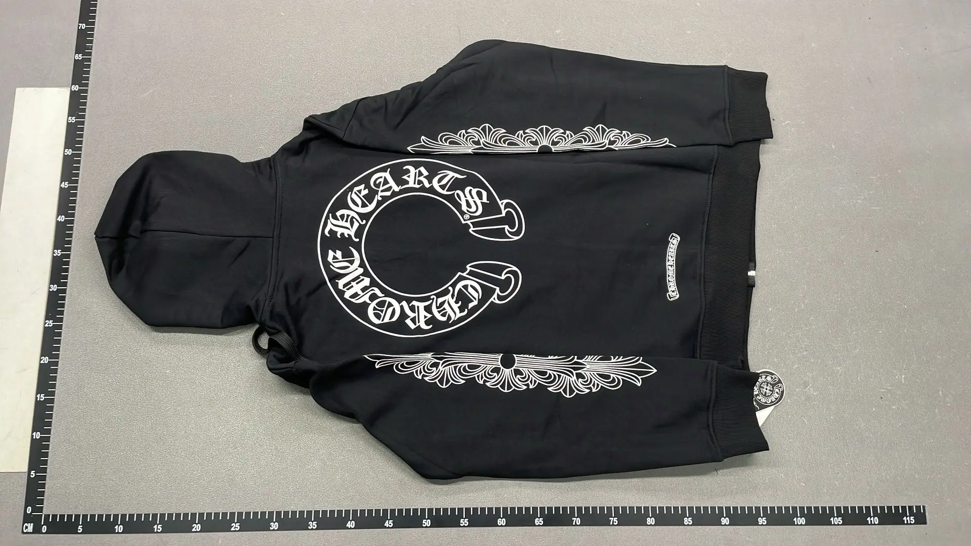 1:1 Batch ChroHearts hoodie  in the Best OopBuy Spreadsheet QC photos