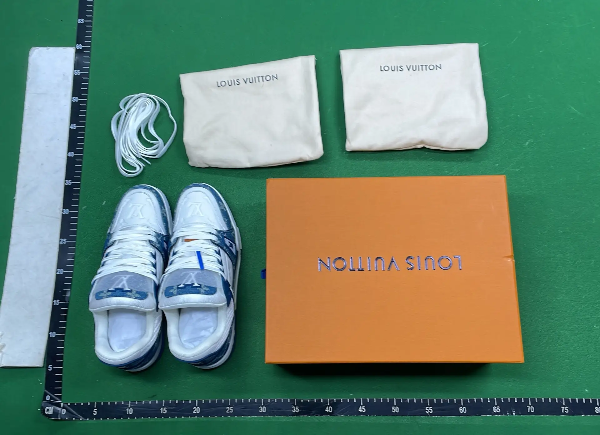 1:1 Batch LOUIS VUITTON Trainer Shoes  in the Best OopBuy Spreadsheet QC photos