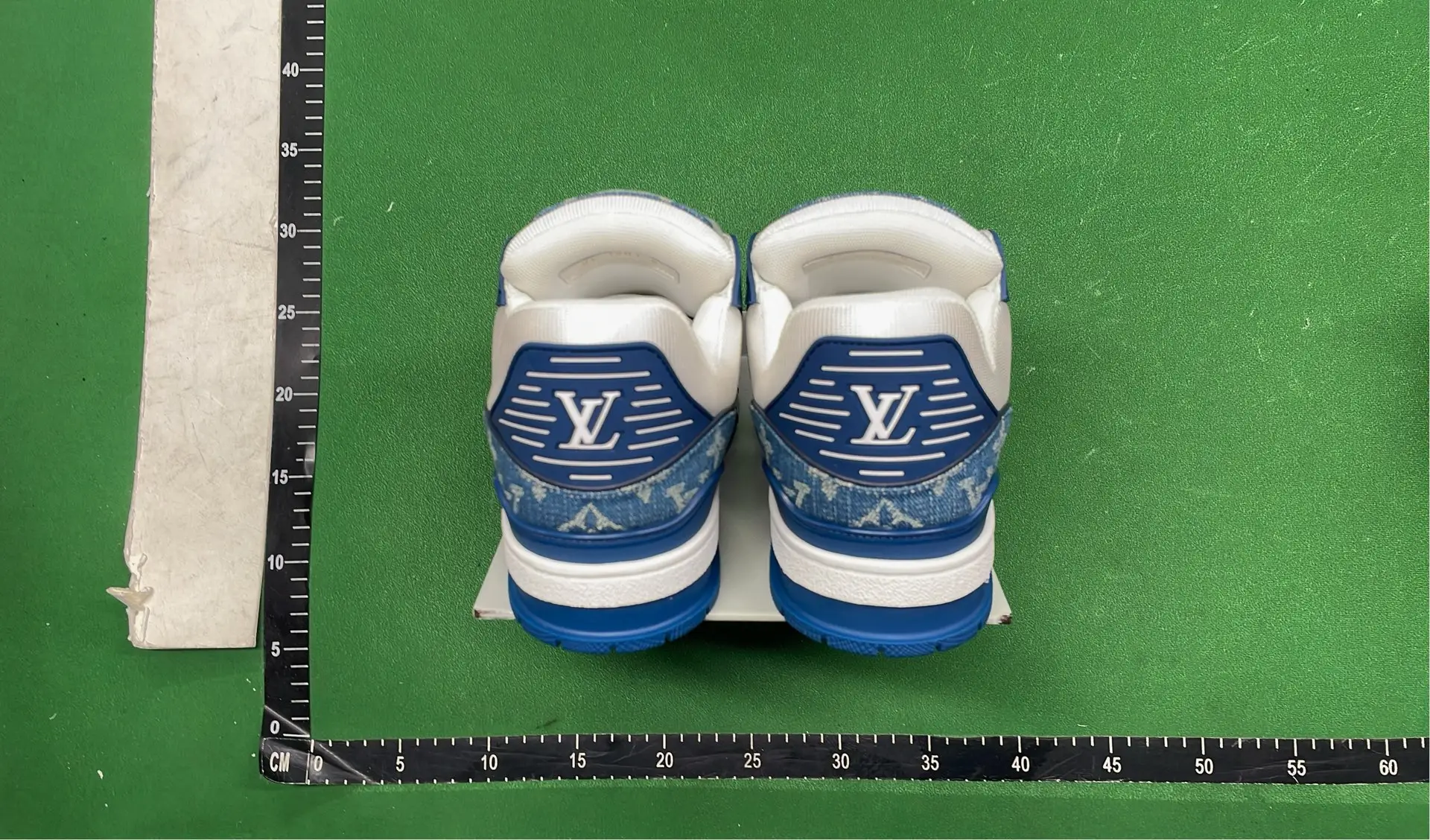 1:1 Batch LOUIS VUITTON Trainer Shoes  in the Best OopBuy Spreadsheet QC photos