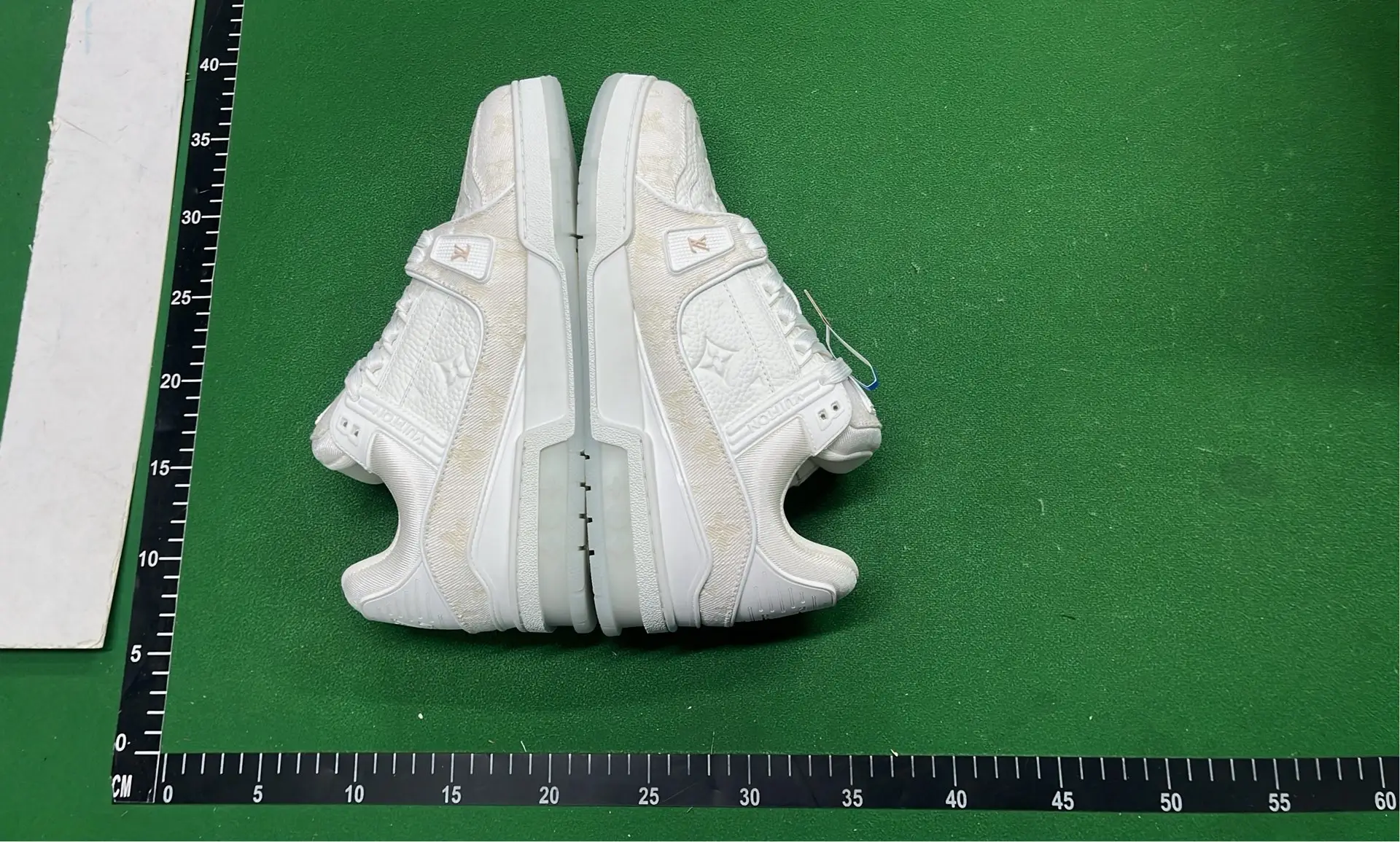 1:1 Batch LOUIS VUITTON Trainer Shoes  in the Best OopBuy Spreadsheet QC photos
