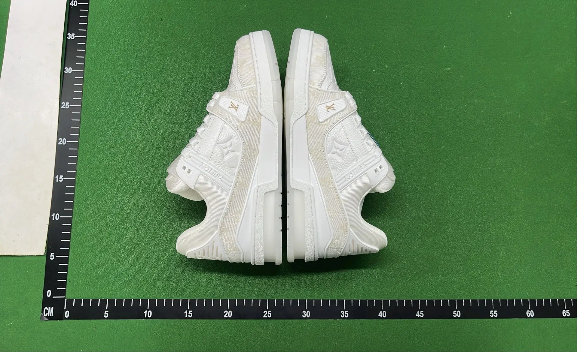 1:1 Batch LOUIS VUITTON Trainer Shoes  in the Best OopBuy Spreadsheet QC photos
