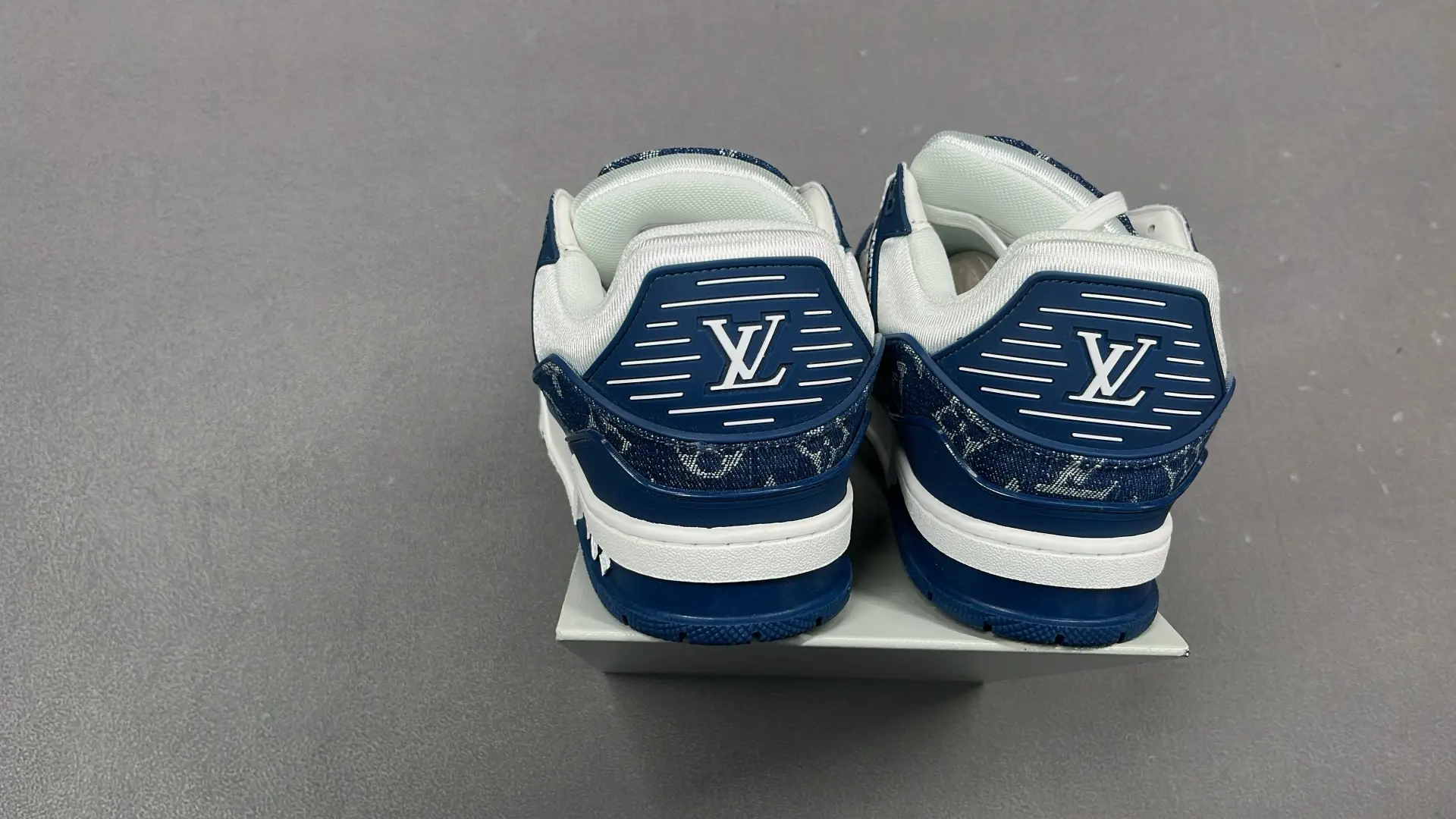 1:1 Batch LOUIS VUITTON Trainer Shoes  in the Best OopBuy Spreadsheet QC photos
