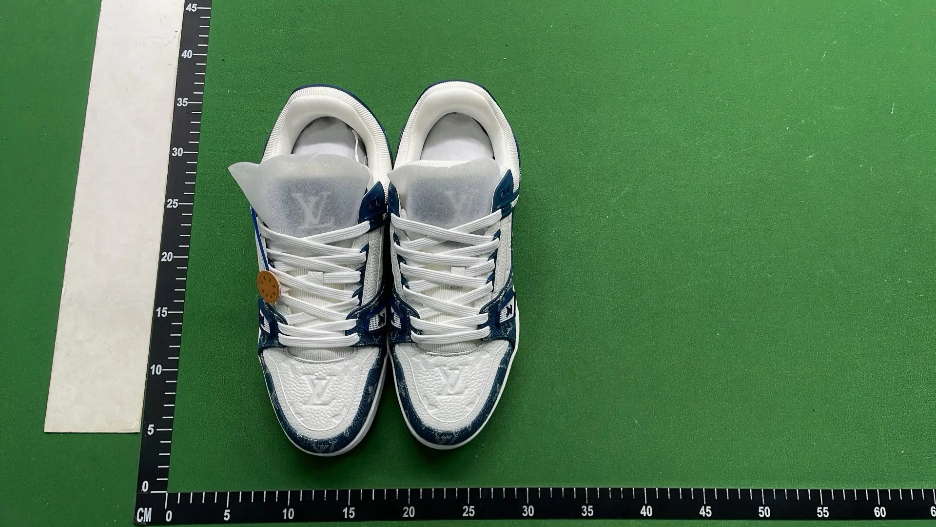 1:1 Batch LOUIS VUITTON Trainer Shoes  in the Best OopBuy Spreadsheet QC photos