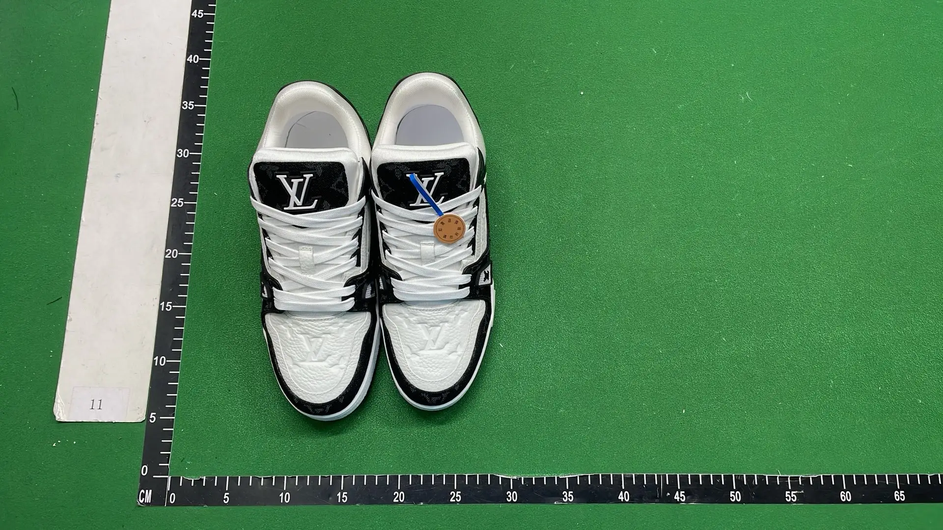 1:1 Batch LOUIS VUITTON Trainer Shoes  in the Best OopBuy Spreadsheet QC photos