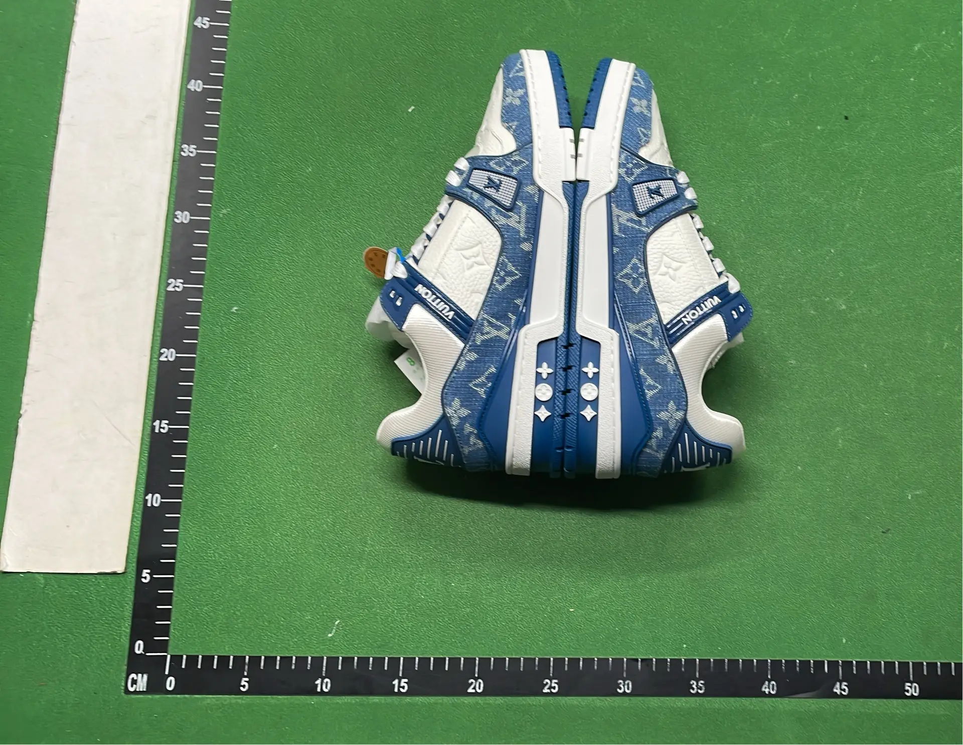 1:1 Batch LOUIS VUITTON Trainer Shoes  in the Best OopBuy Spreadsheet QC photos