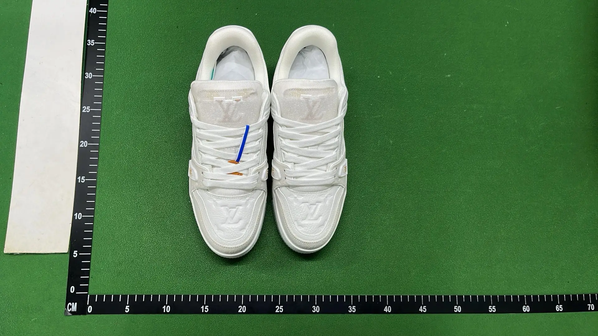 1:1 Batch LOUIS VUITTON Trainer Shoes  in the Best OopBuy Spreadsheet QC photos