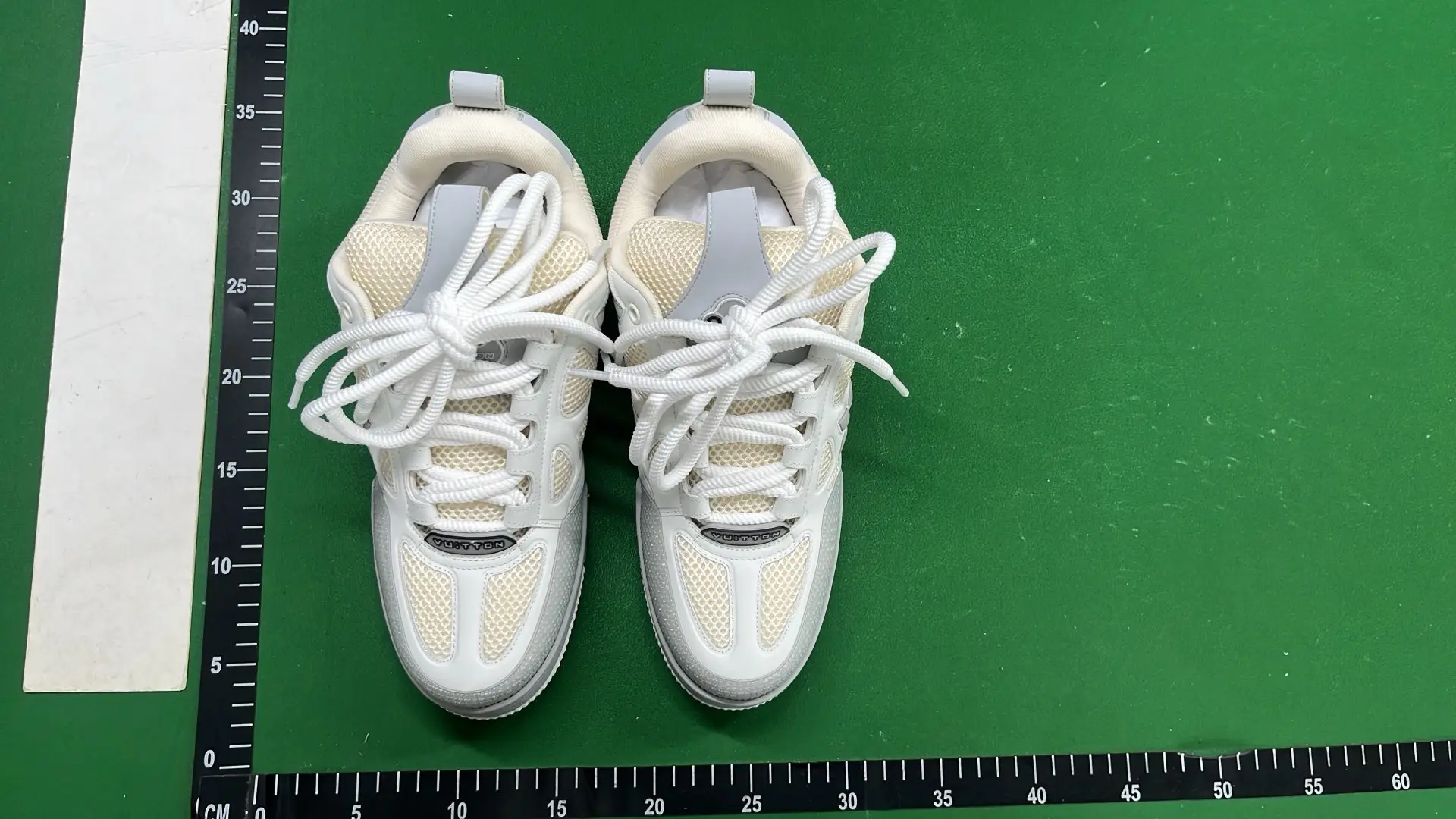 1:1 Batch LOUIS VUITTON shoes-1  in the Best OopBuy Spreadsheet QC photos