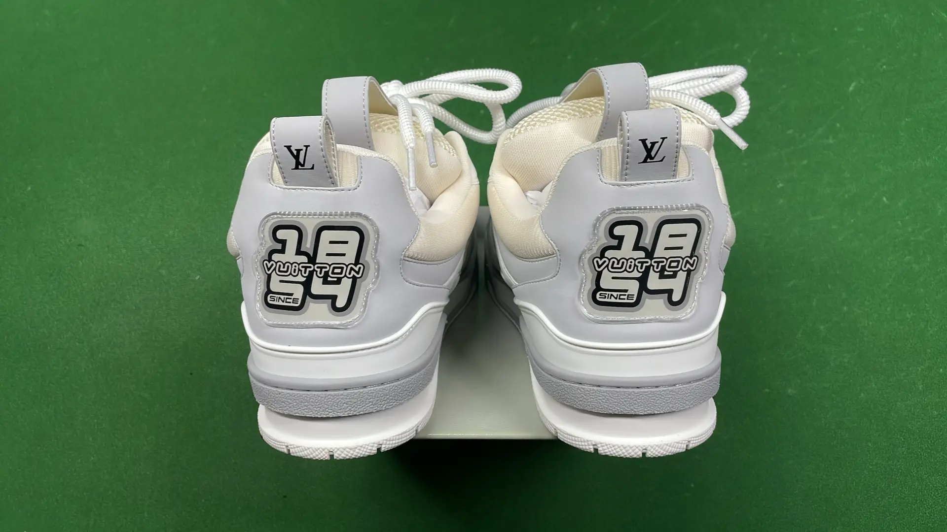 1:1 Batch LOUIS VUITTON shoes-1  in the Best OopBuy Spreadsheet QC photos