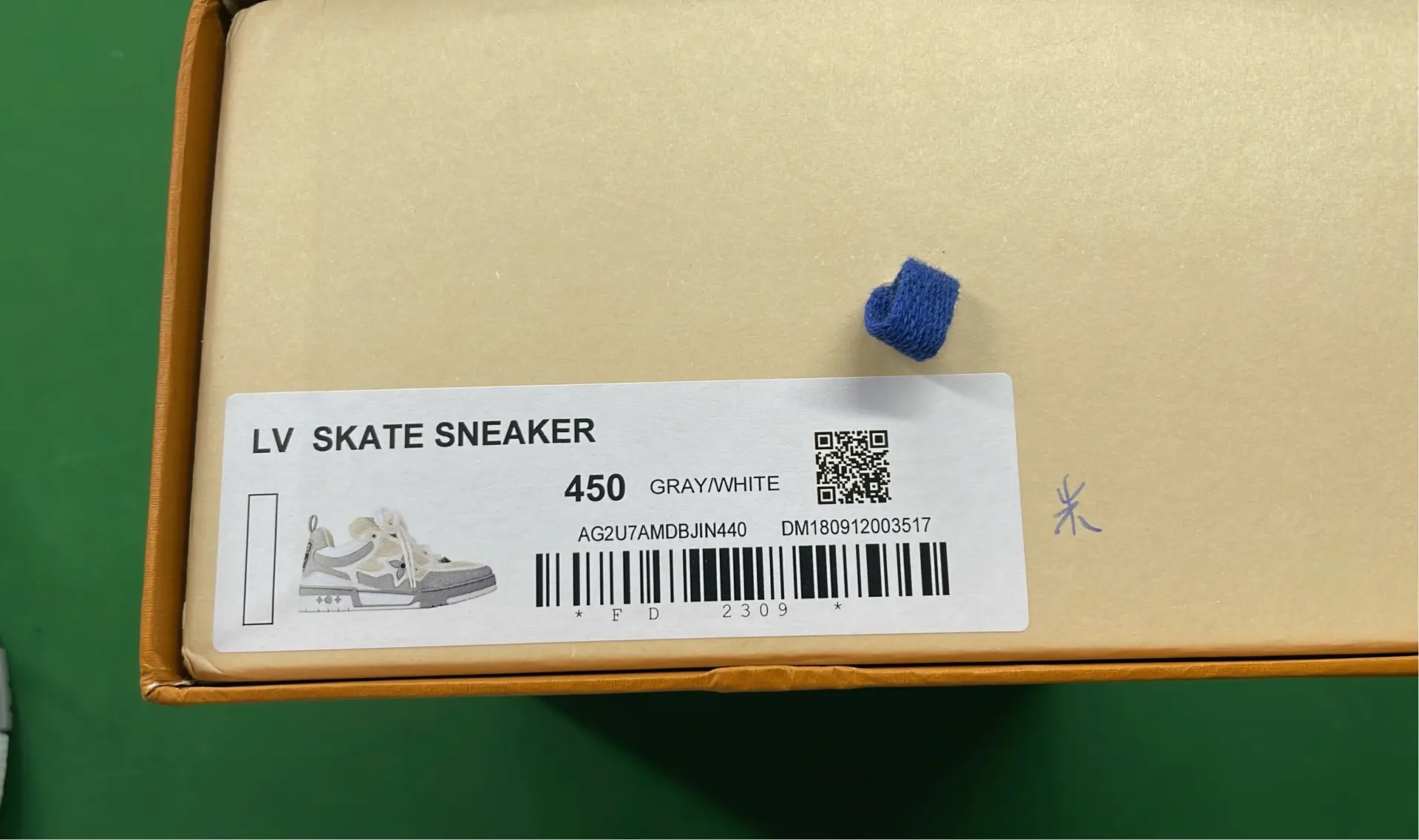 1:1 Batch LOUIS VUITTON shoes-1  in the Best OopBuy Spreadsheet QC photos