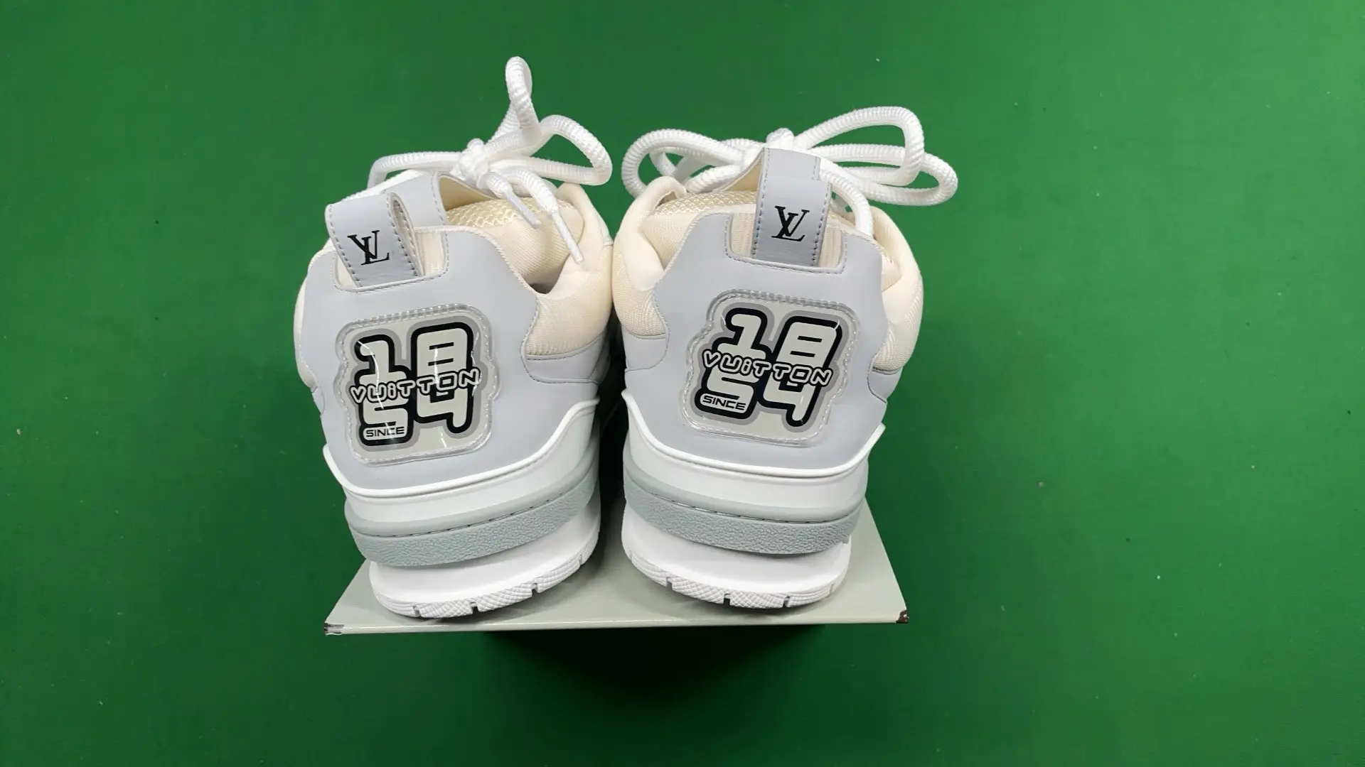 1:1 Batch LOUIS VUITTON shoes-1  in the Best OopBuy Spreadsheet QC photos