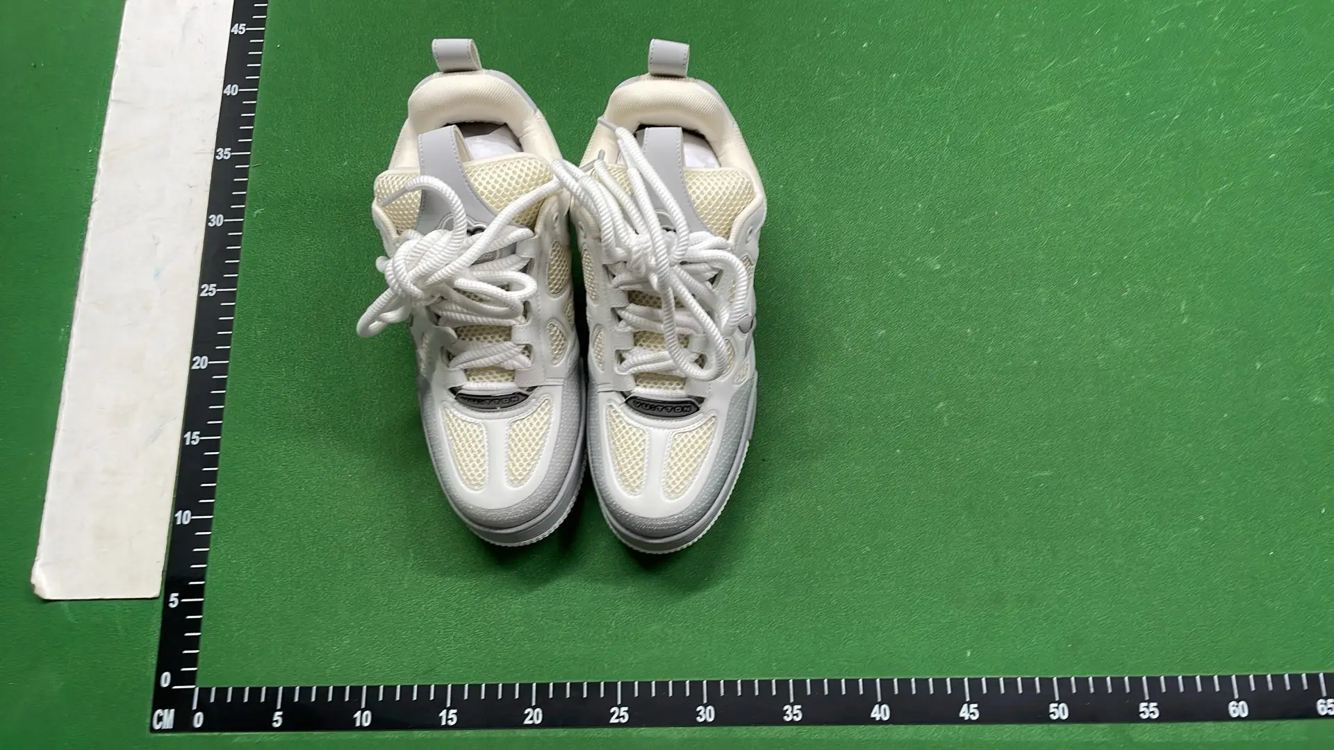 1:1 Batch LOUIS VUITTON shoes-1  in the Best OopBuy Spreadsheet QC photos