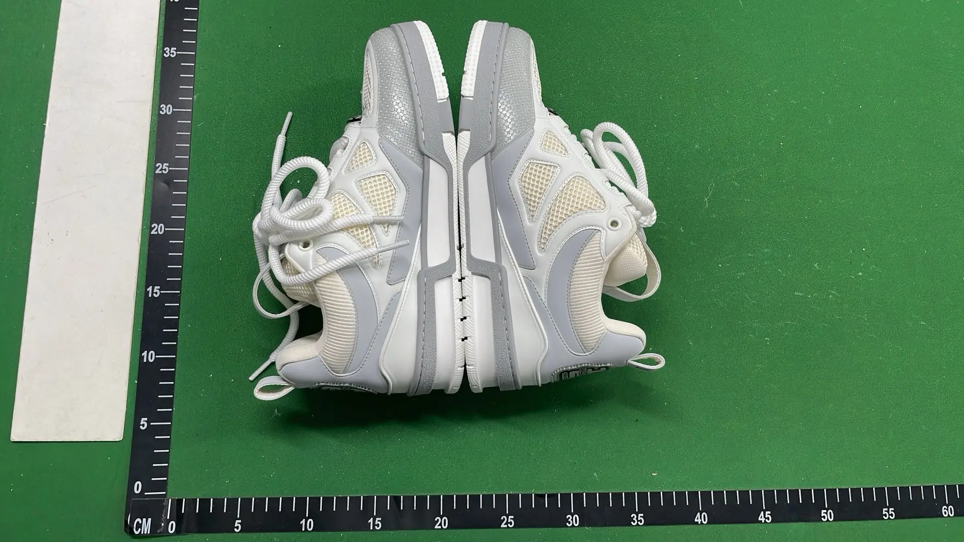 1:1 Batch LOUIS VUITTON shoes-1  in the Best OopBuy Spreadsheet QC photos