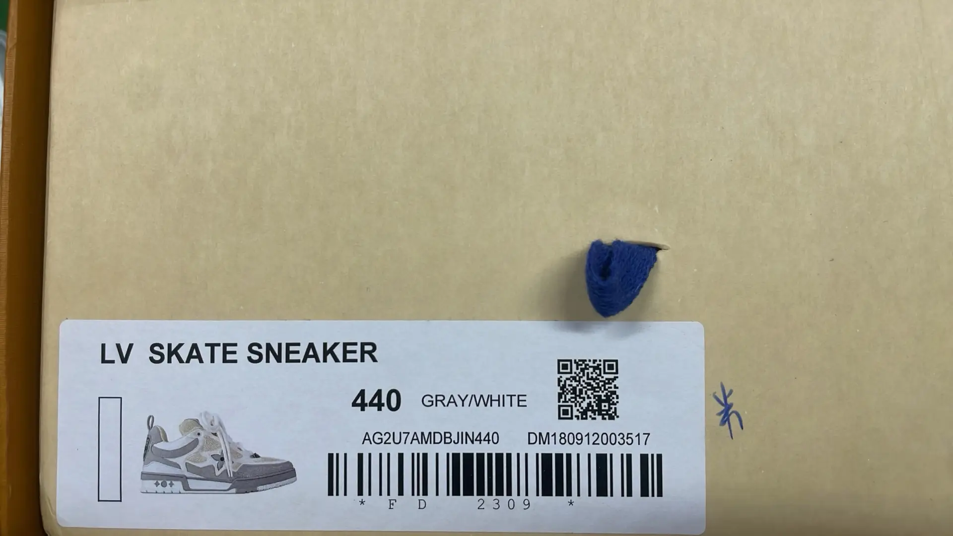 1:1 Batch LOUIS VUITTON shoes-1  in the Best OopBuy Spreadsheet QC photos