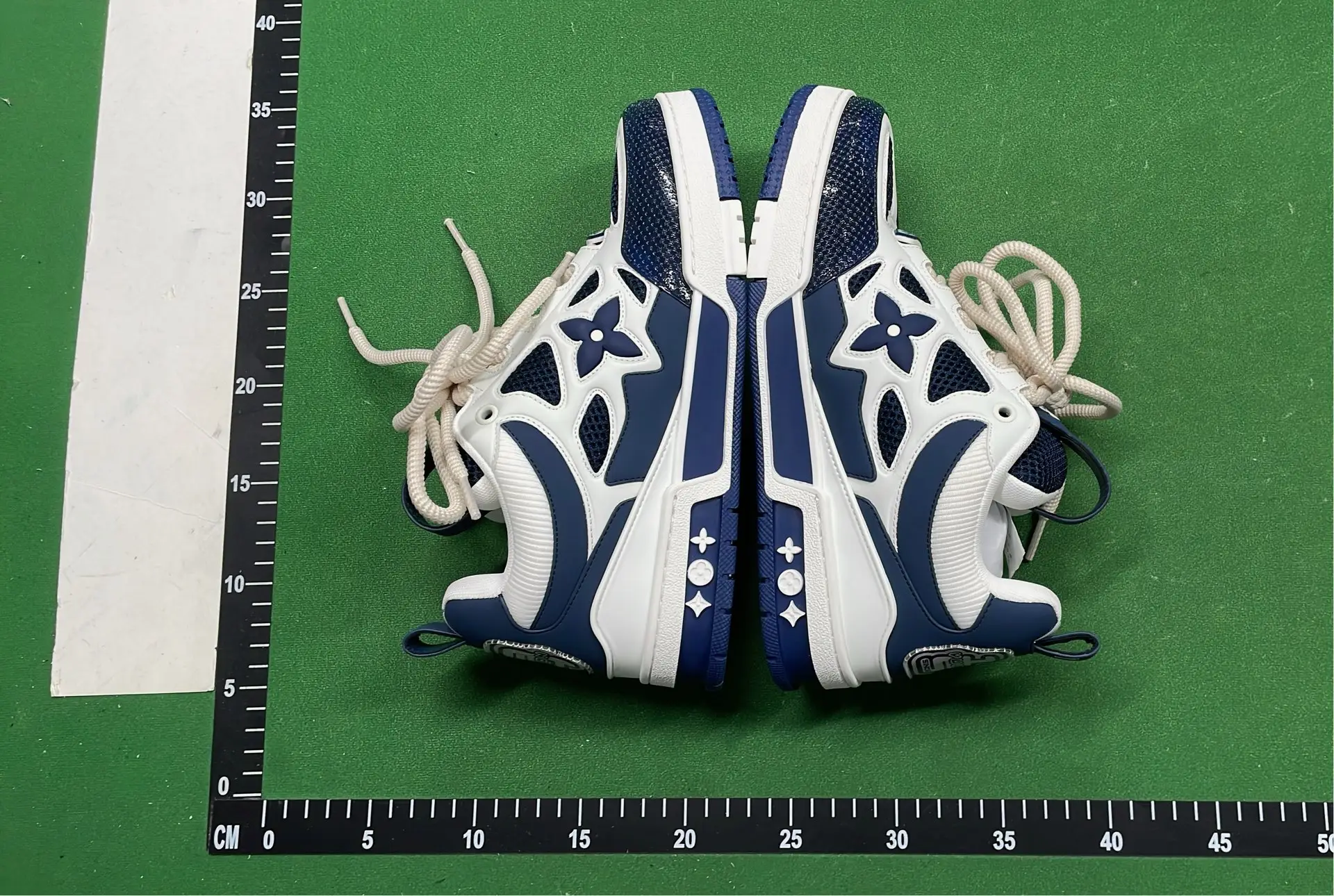 1:1 Batch LOUIS VUITTON shoes-1  in the Best OopBuy Spreadsheet QC photos