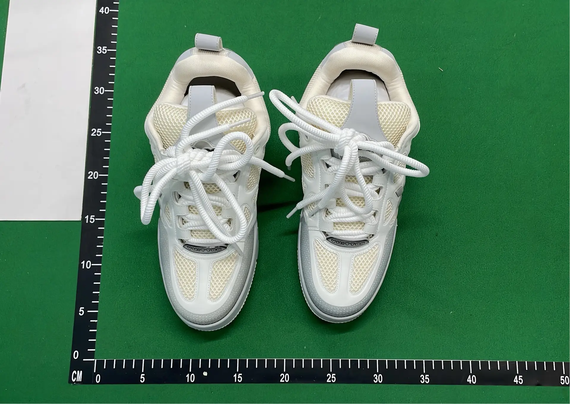 1:1 Batch LOUIS VUITTON shoes-1  in the Best OopBuy Spreadsheet QC photos
