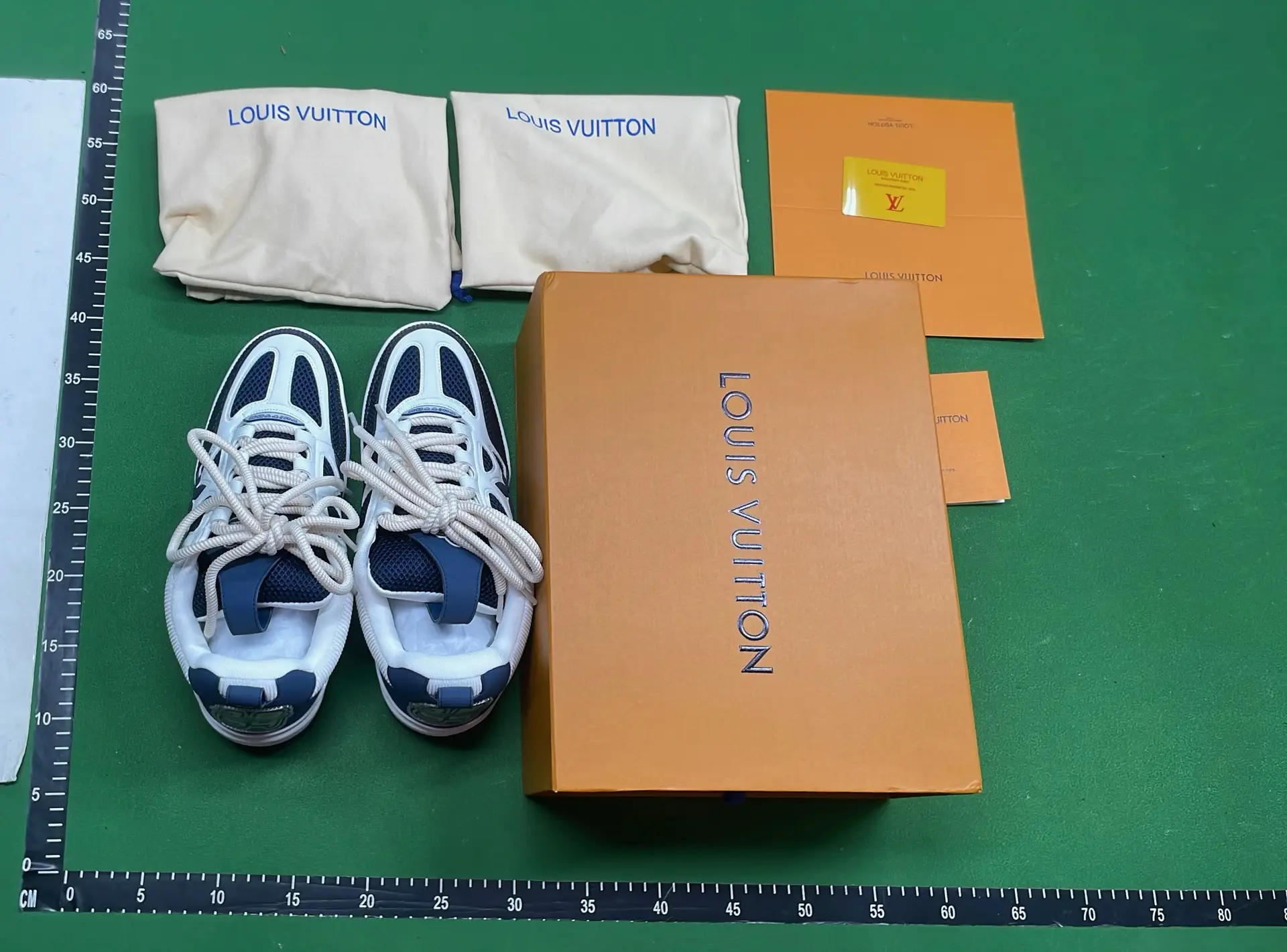 1:1 Batch LOUIS VUITTON shoes-1  in the Best OopBuy Spreadsheet QC photos