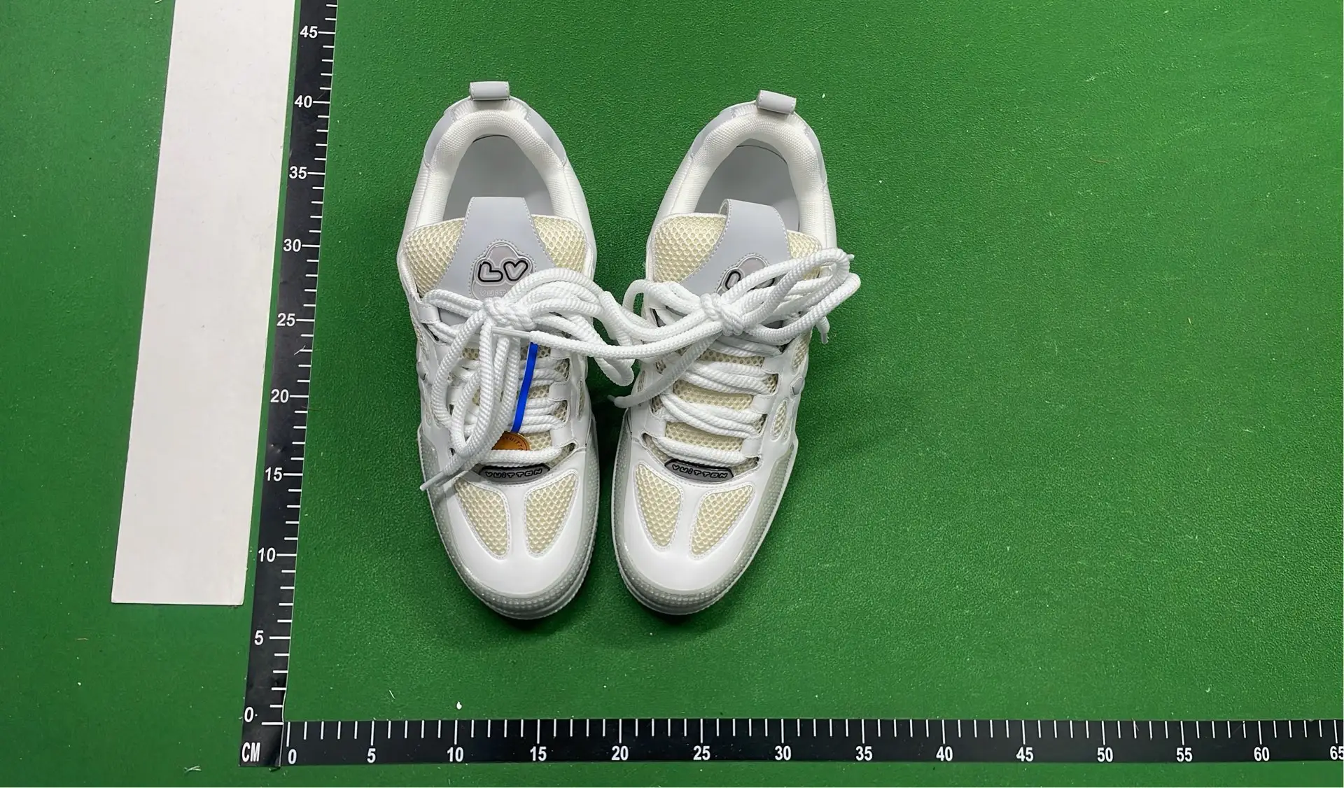 1:1 Batch LOUIS VUITTON shoes-1  in the Best OopBuy Spreadsheet QC photos