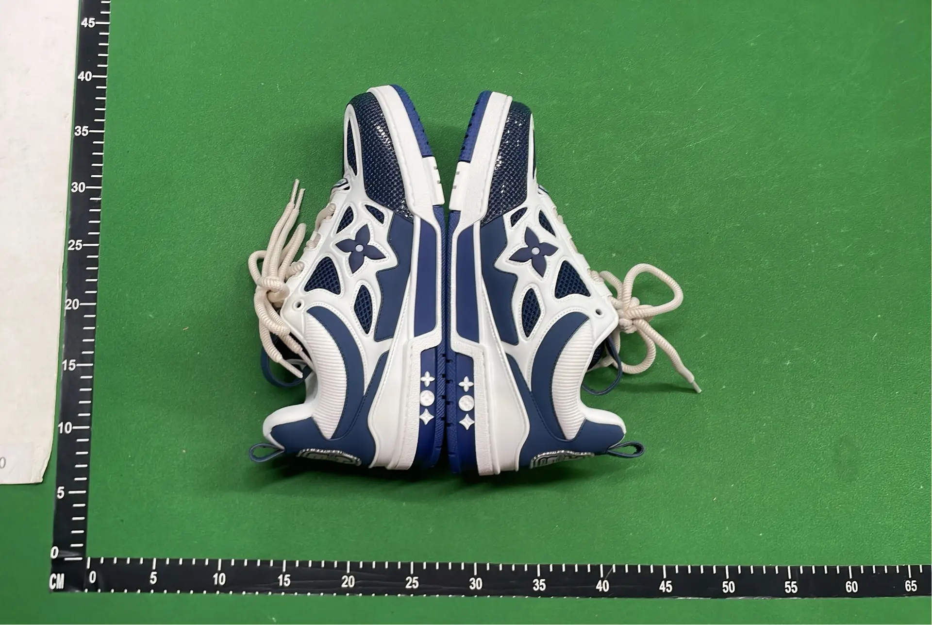 1:1 Batch LOUIS VUITTON shoes-1  in the Best OopBuy Spreadsheet QC photos