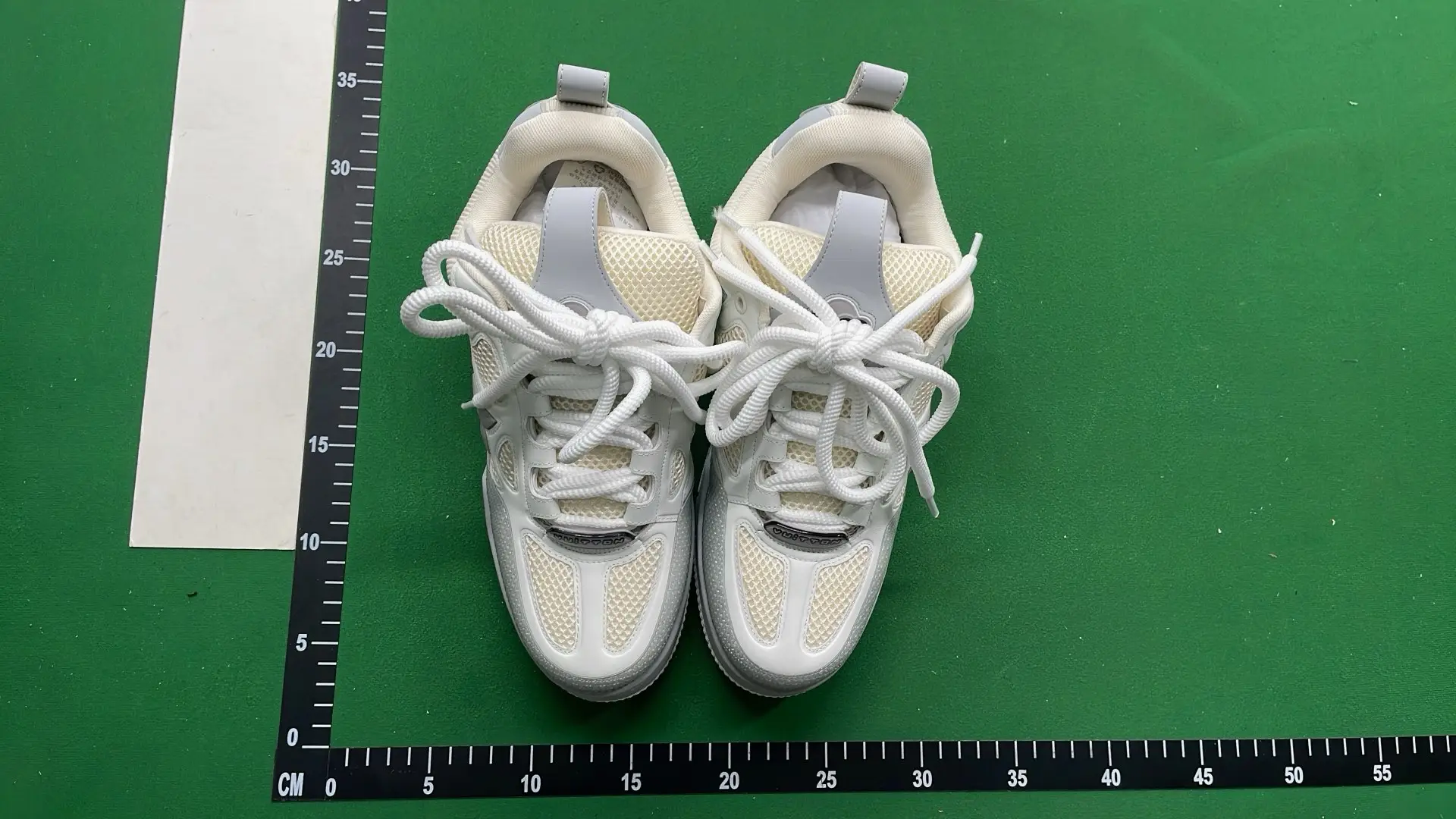 1:1 Batch LOUIS VUITTON shoes-1  in the Best OopBuy Spreadsheet QC photos